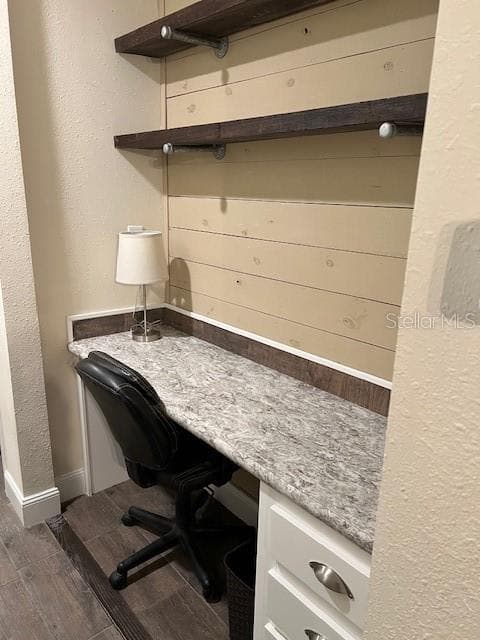Hallway office cubby - 6850 SE 88 LN, TRENTON