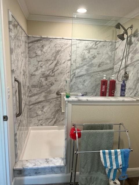 Huge walk in shower - 6850 SE 88 LN, TRENTON