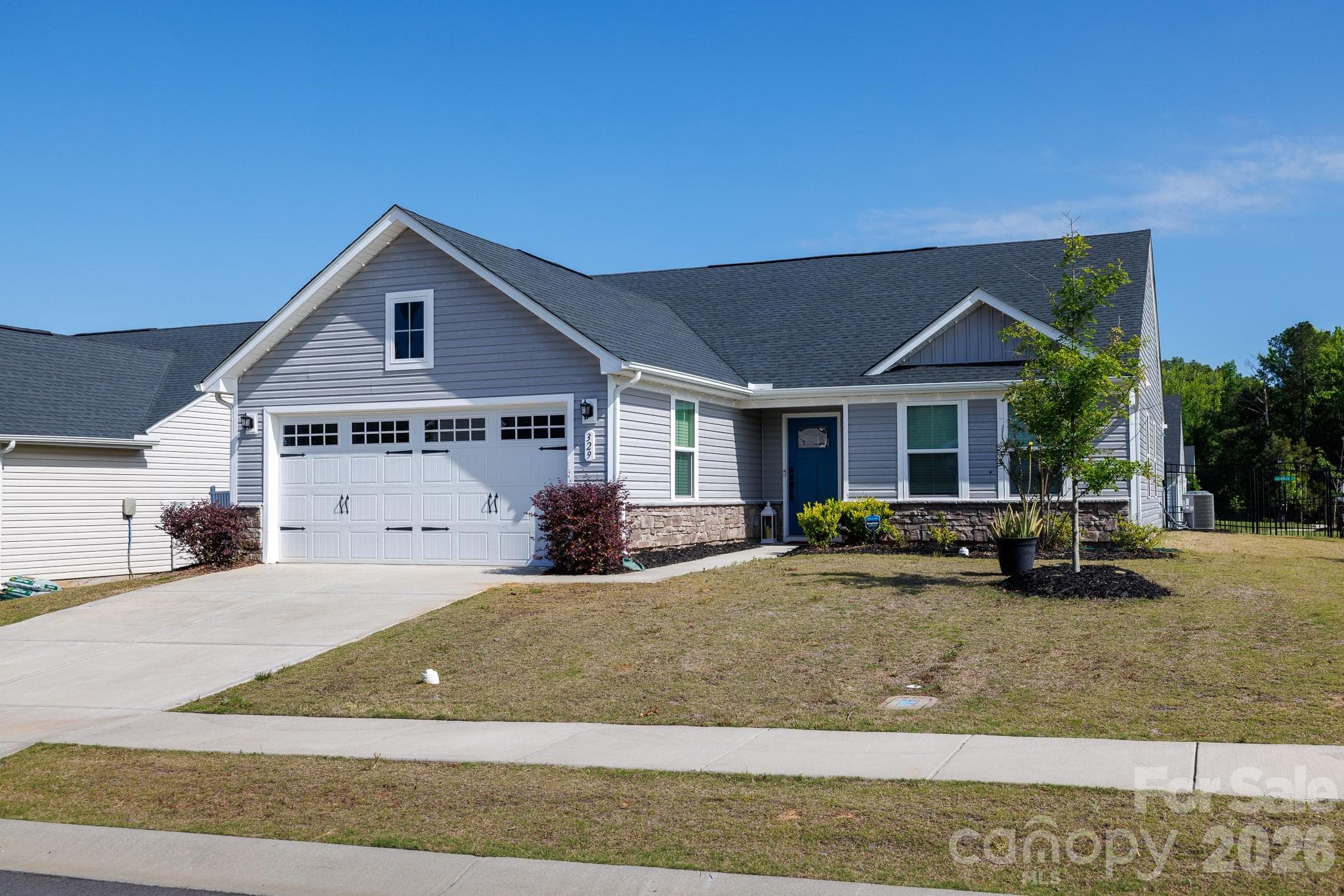 Single Family Residence at Lancaster, photo 2 of 25