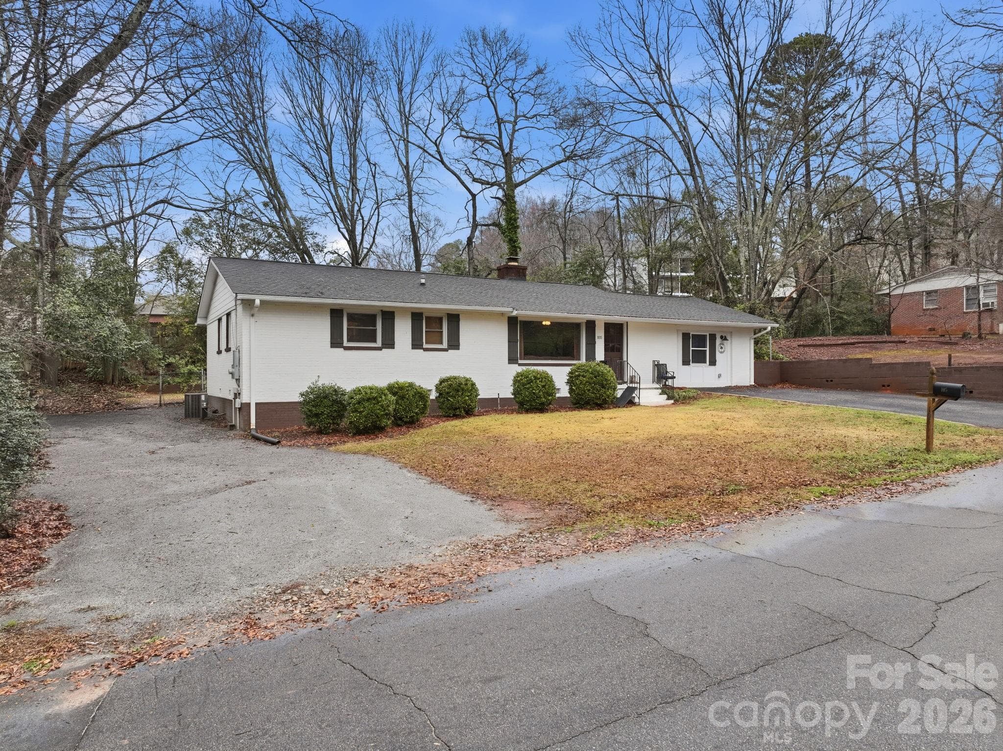 Single Family Residence at 105 College Heights Boulevard, Clemson, photo 5 of 33