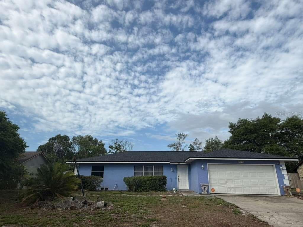 2824 W HURON DRIVE