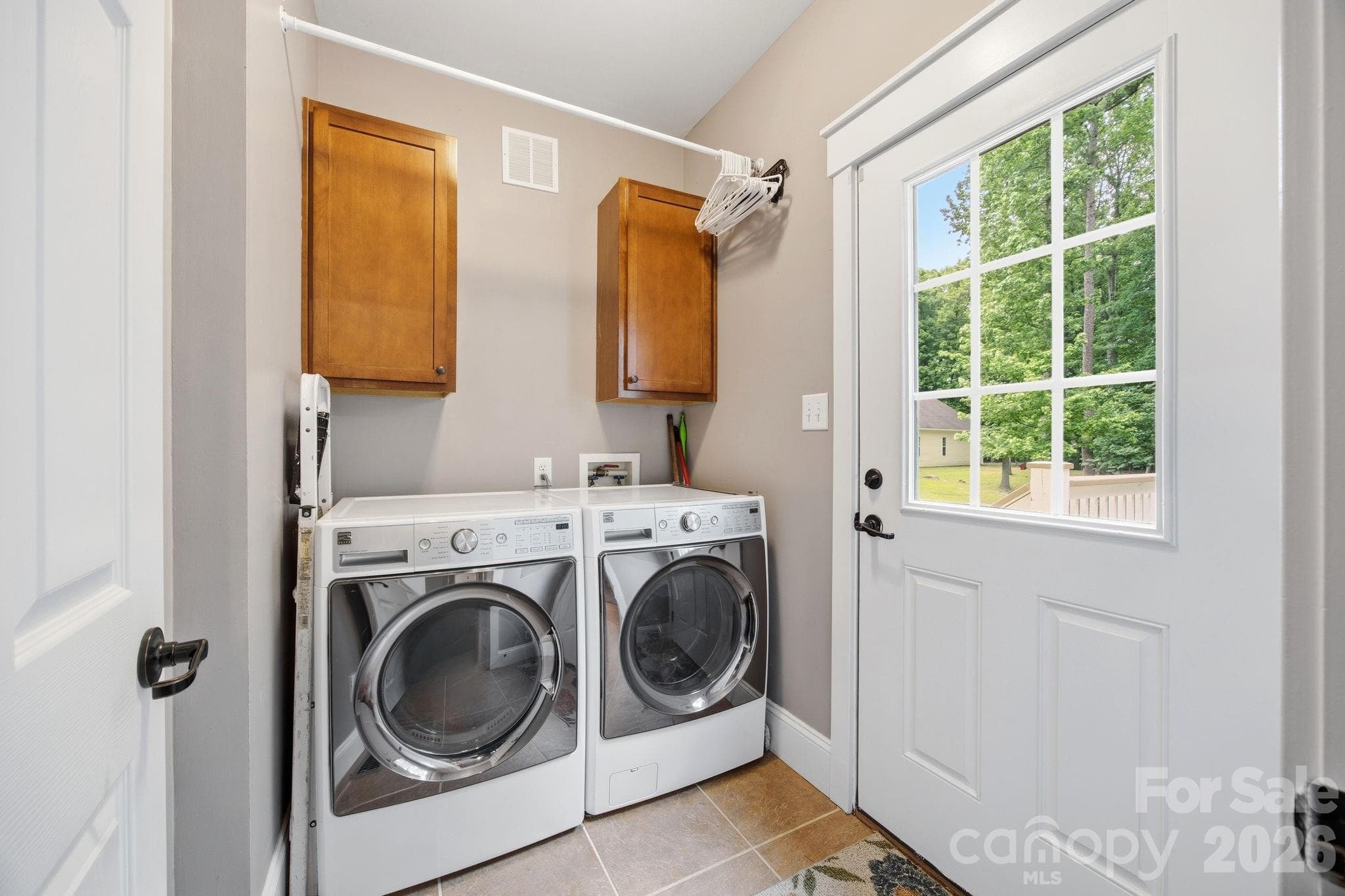 Laundry Room - Salisbury