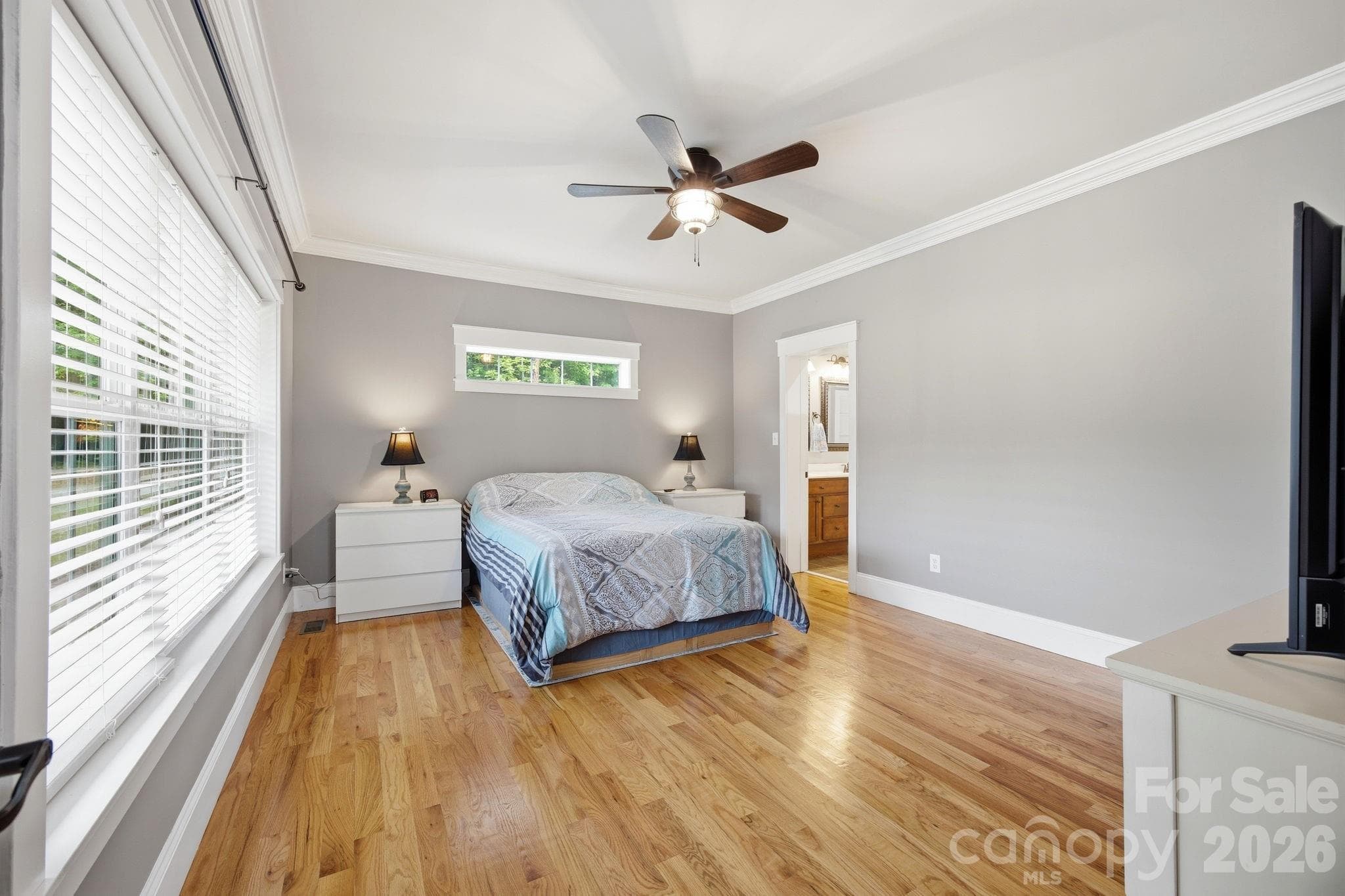 Primary Bedroom - Salisbury