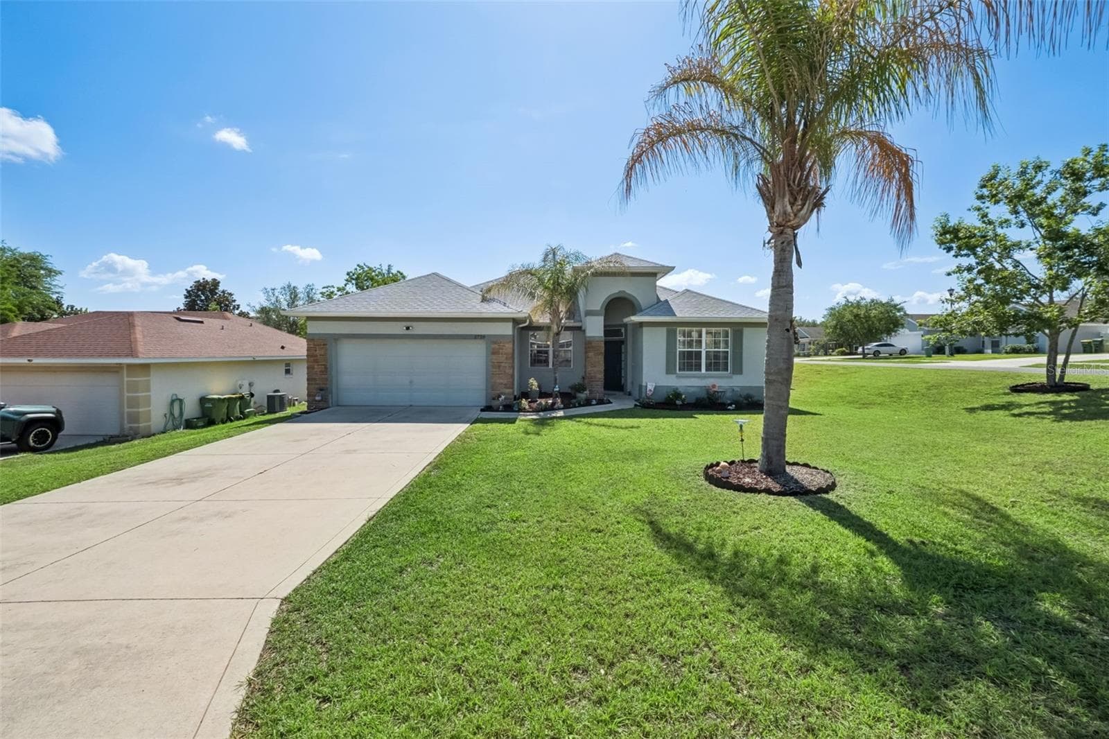Single Family Residence at 2720 SAVANNAH DR, LEESBURG, photo 2 of 41