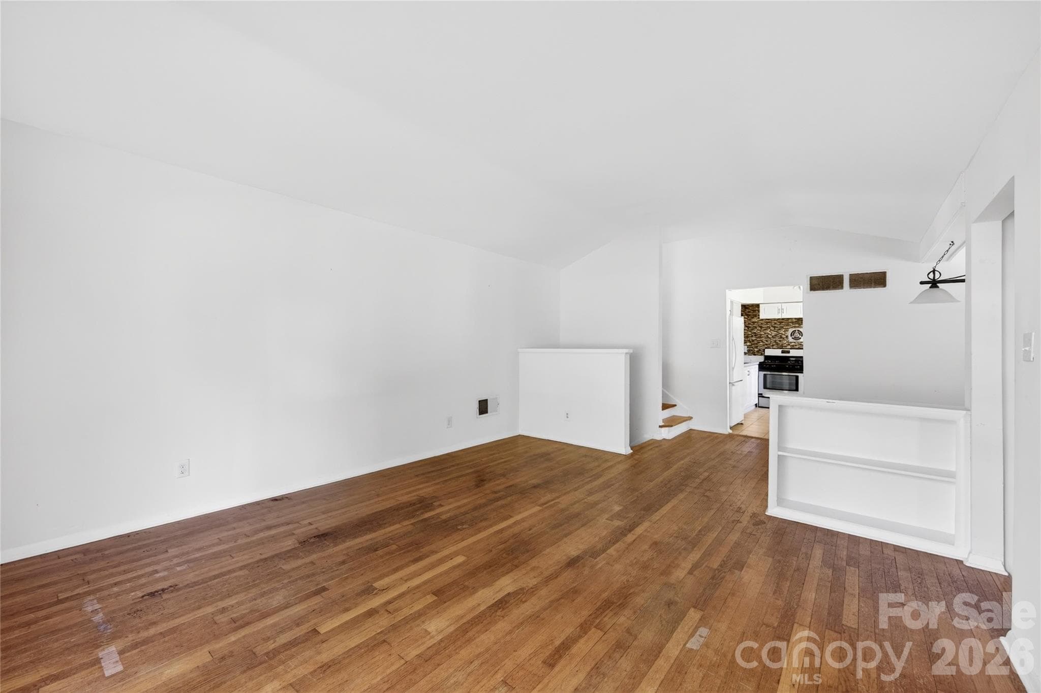 Single Family Residence at 501 Kenlough Drive, Charlotte, photo 10 of 46