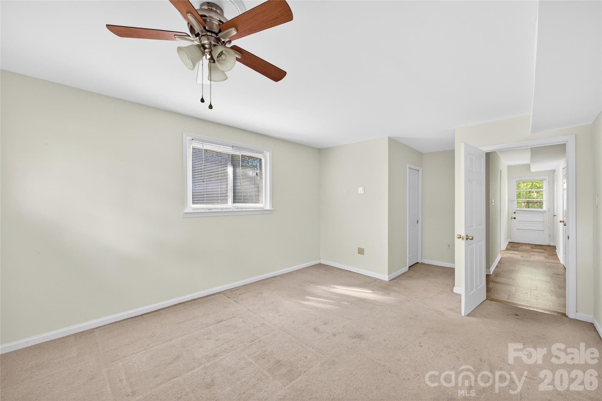 Single Family Residence at 501 Kenlough Drive, Charlotte, photo 37 of 46