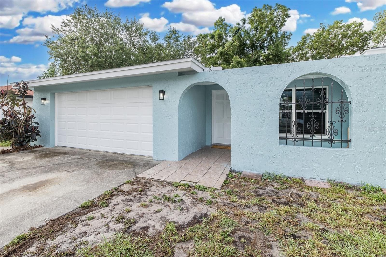 Welcome Home to 1815 Driftwood Circle in beautiful Oldsmar, FL! - 1815 DRIFTWOOD CIR S, OLDSMAR