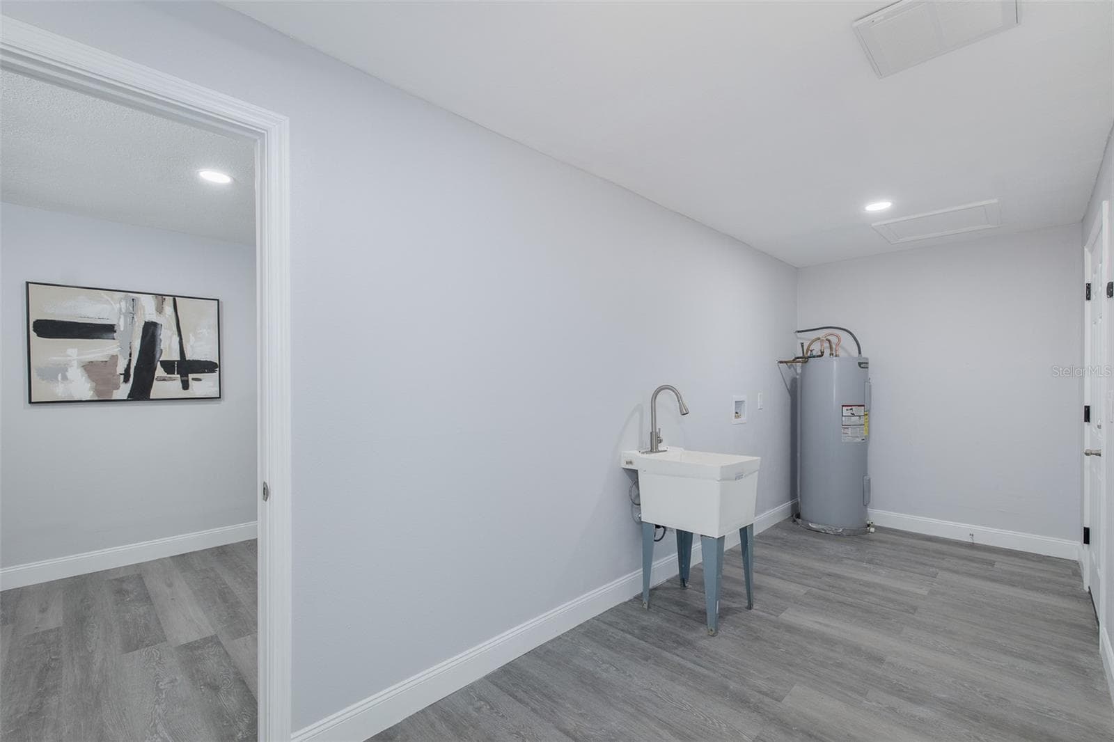Laundry/Utility Room - 1815 DRIFTWOOD CIR S, OLDSMAR