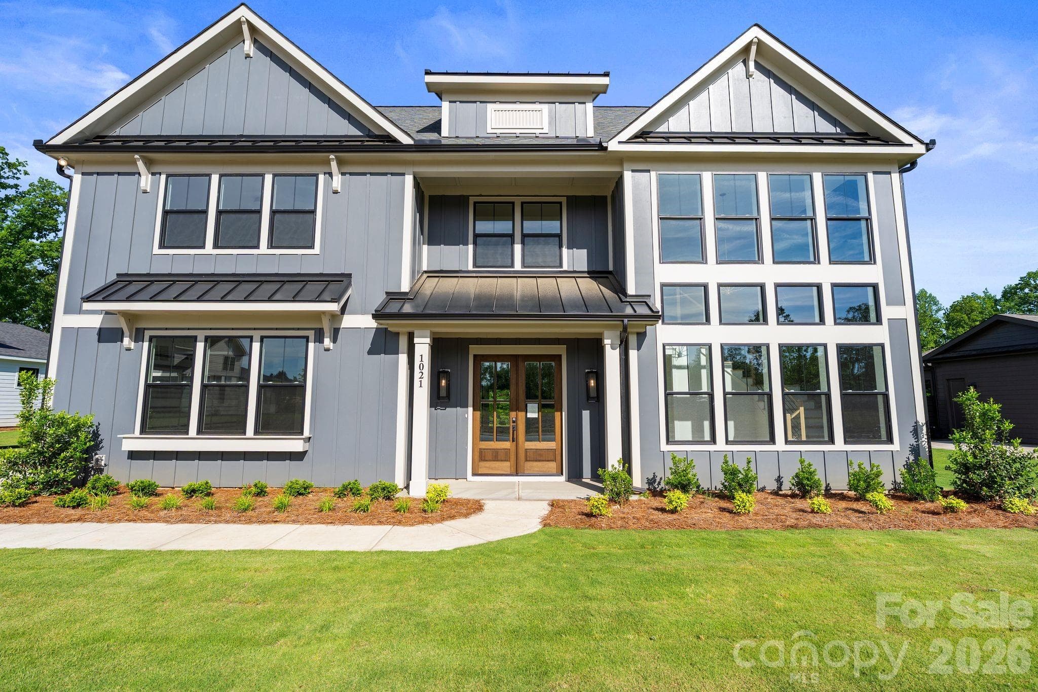 Single Family Residence at 1021 Courtney Lane, Wesley Chapel, photo 3 of 68