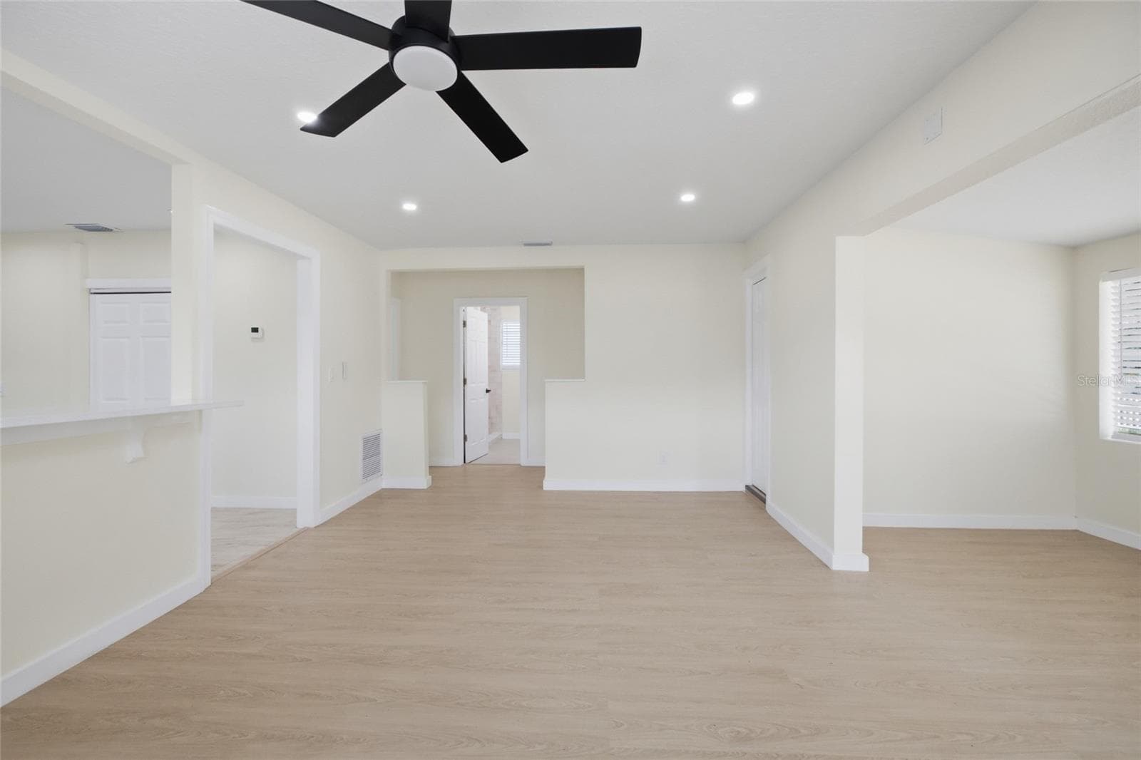 Single Family Residence at 714 E 137TH AVE, TAMPA, photo 9 of 38