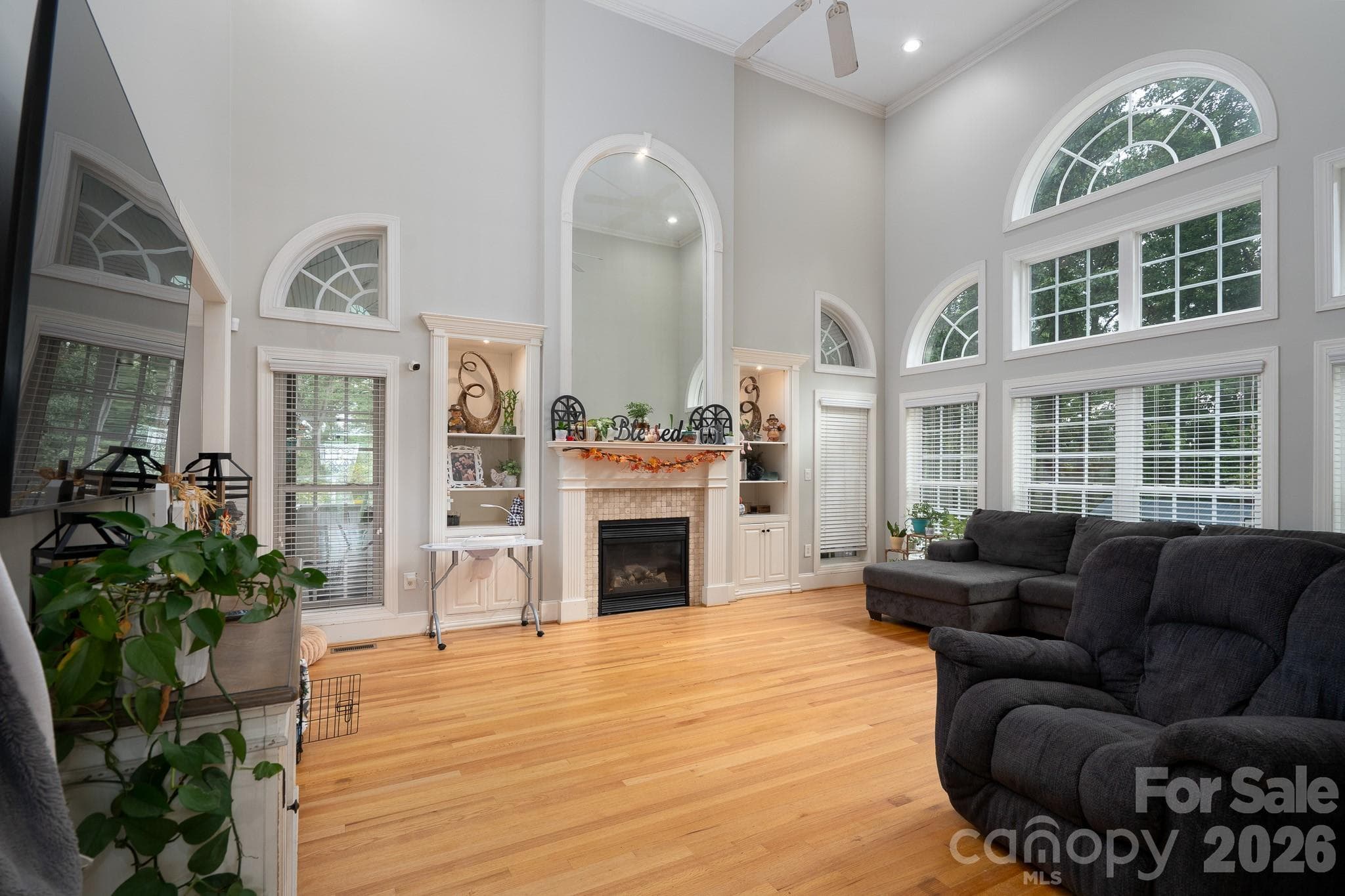 Single Family Residence at Kings Mountain, photo 8 of 30