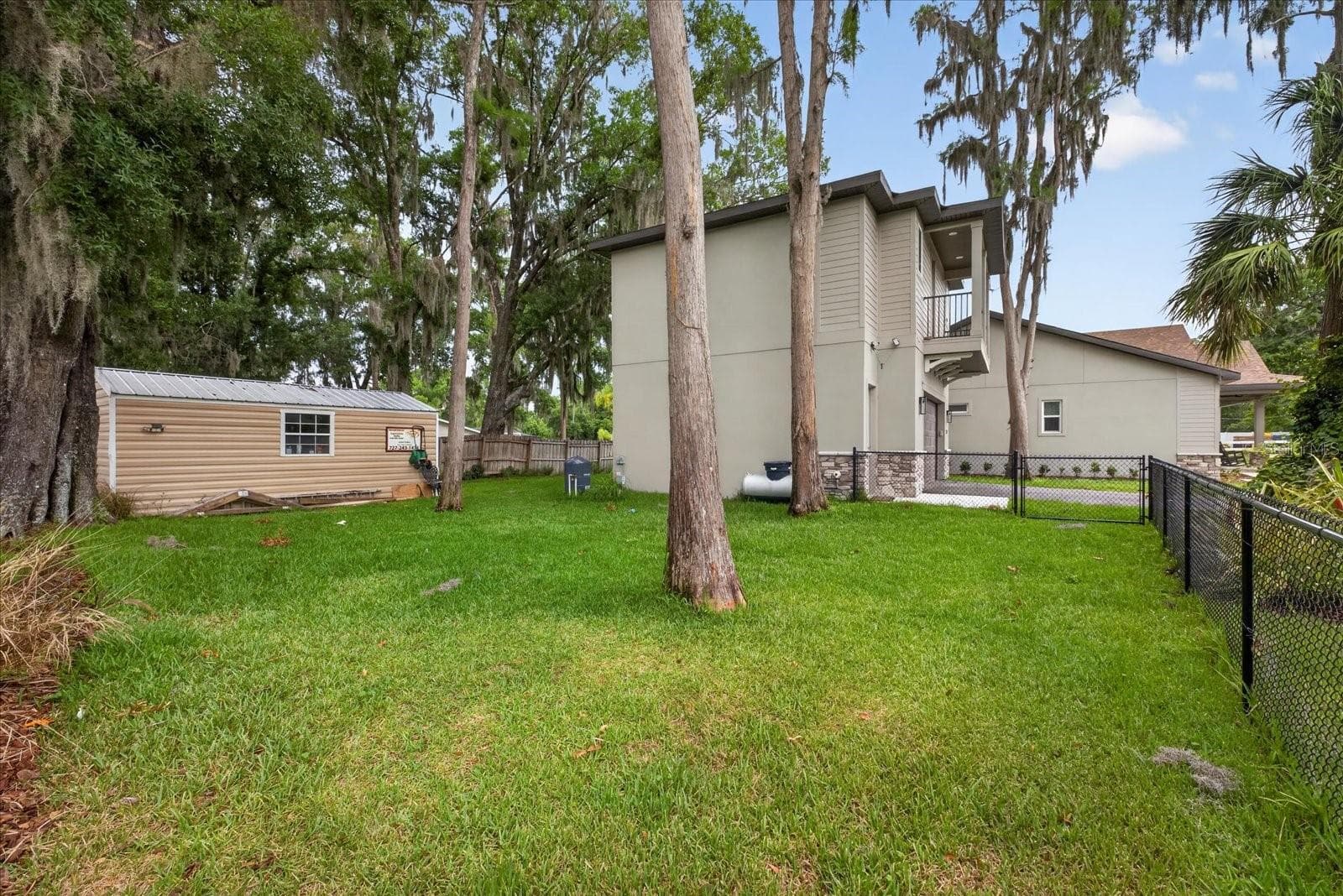 Single Family Residence at 1208 SUNSET LN, LUTZ, photo 41 of 43