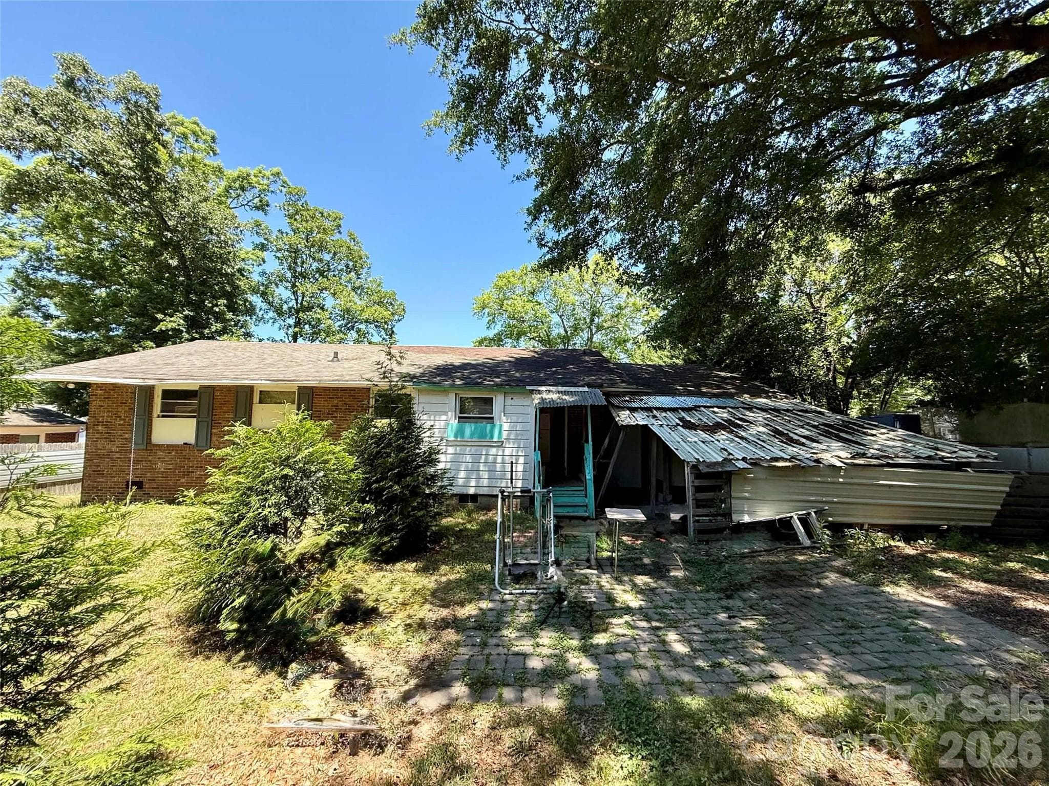 Single Family Residence at 2607 Crescent Lane, Gastonia, photo 15 of 19