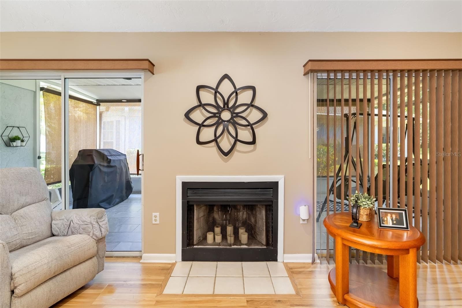 Fire place - 6581 APPROACH RD #63, SARASOTA