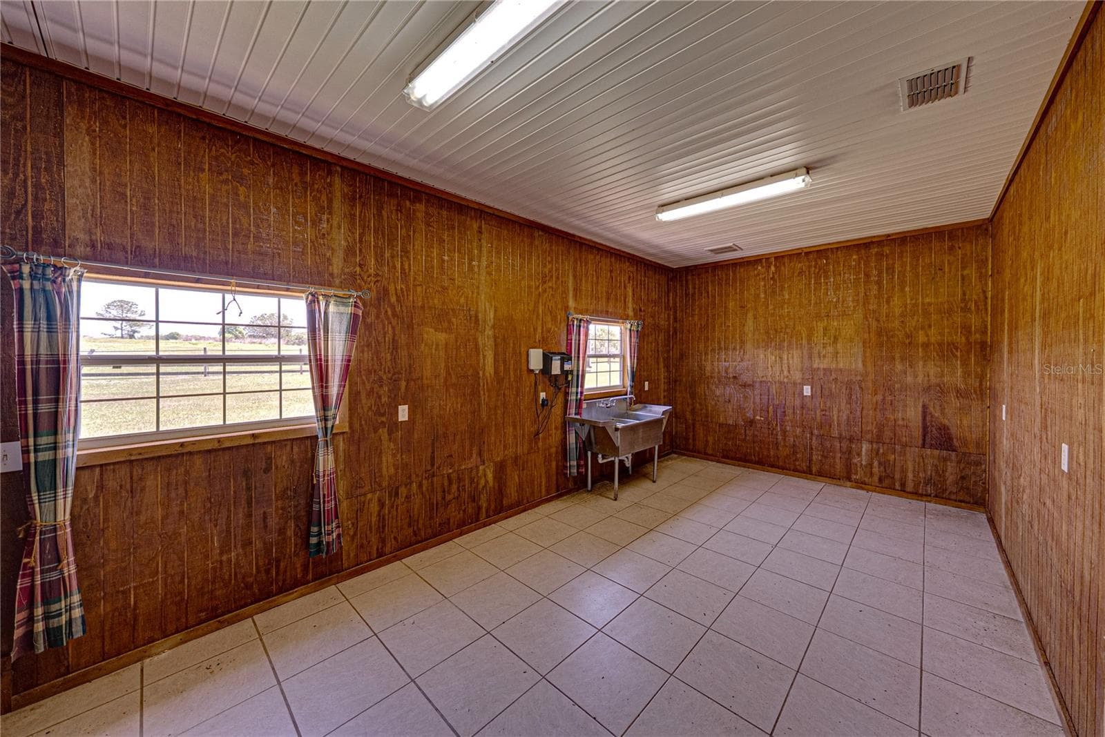 Single Family Residence at 29001 BAYHEAD RD, DADE CITY, photo 70 of 78