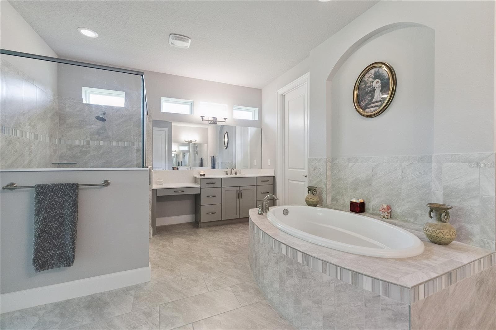 Single Family Residence at 2423 WILD TURKEY CREEK LN, PORT ORANGE, photo 18 of 35