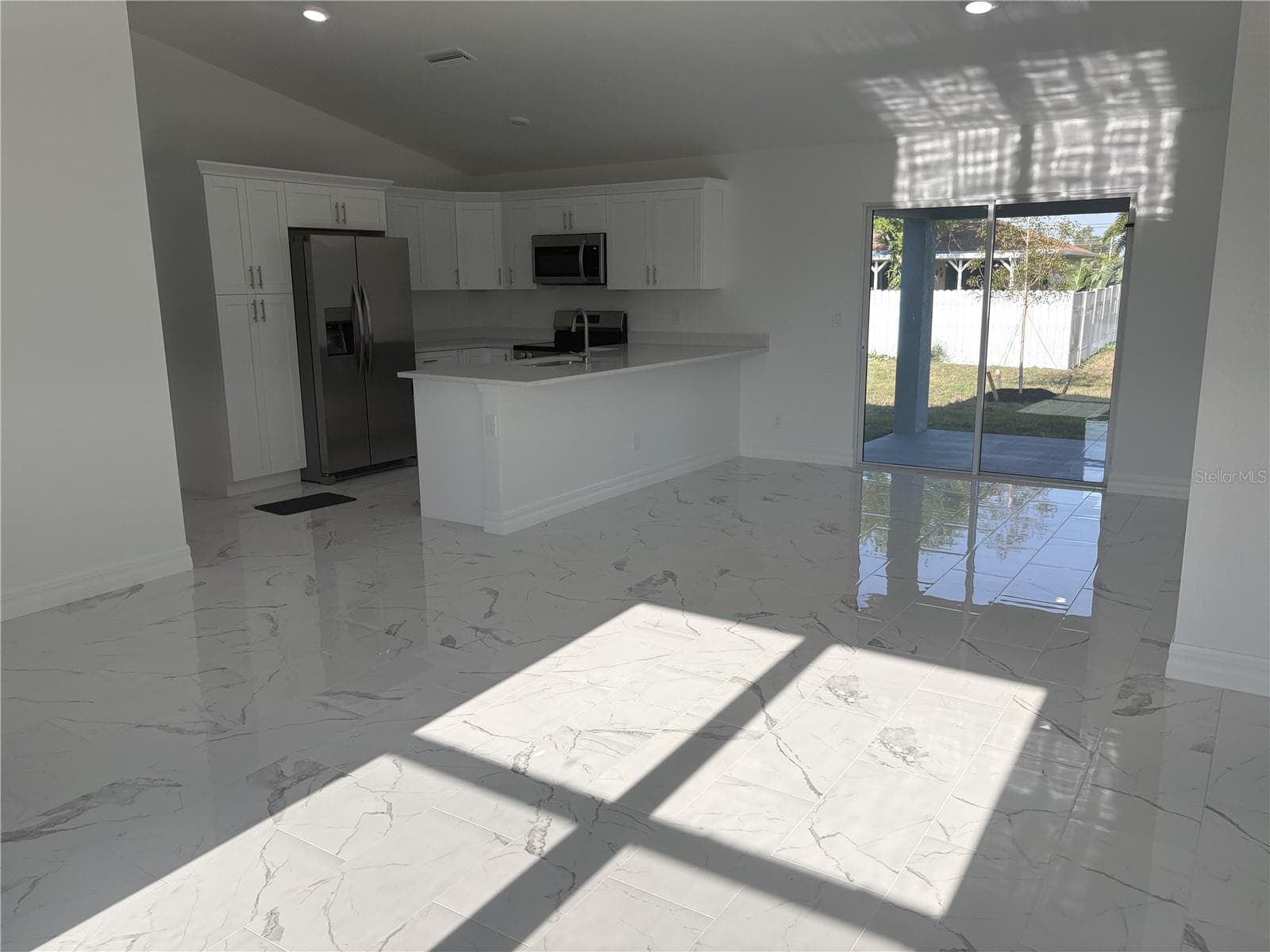 Single Family Residence at 2810 NW 26TH PL, CAPE CORAL, photo 6 of 12