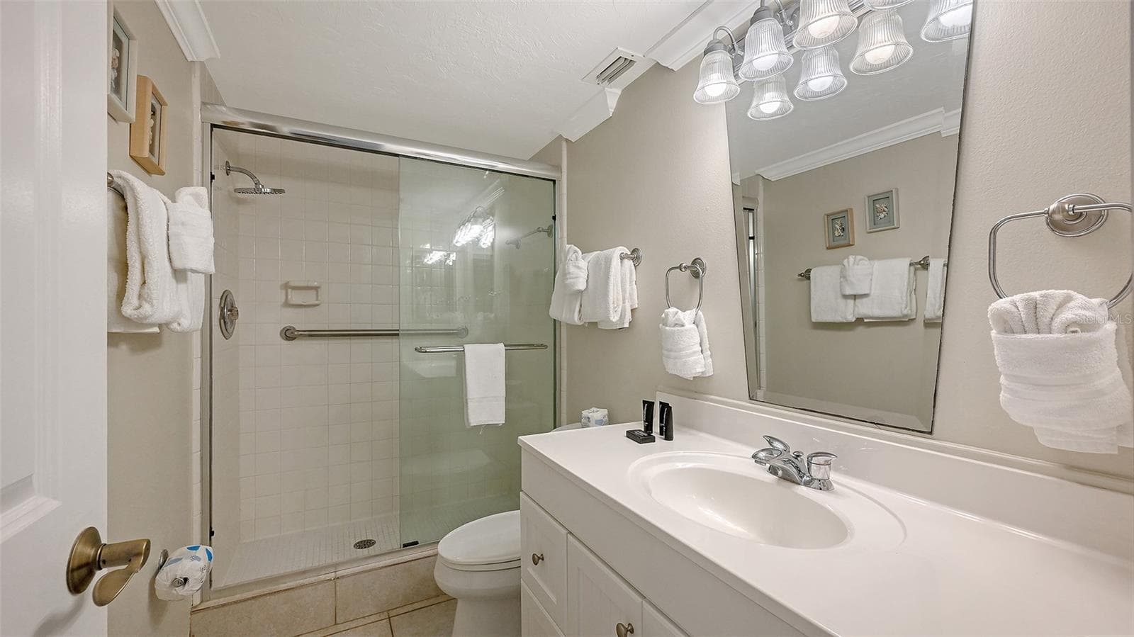 Condominium at 4325 GULF OF MEXICO DR #103, LONGBOAT KEY, photo 19 of 33