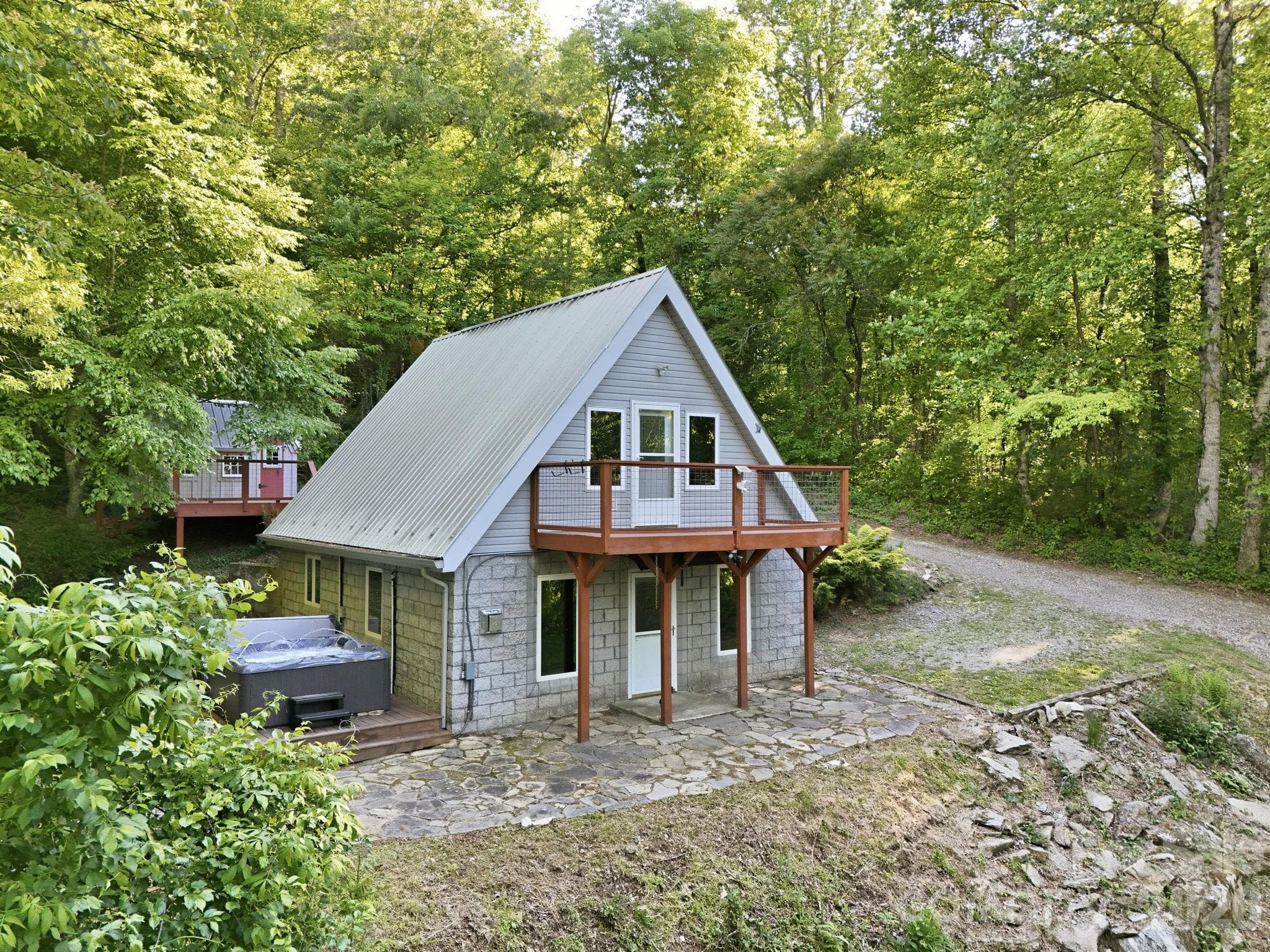 Mountain Chalet in the Southern Blue Ridge - 98 Sparkling Springs Road, Fairview