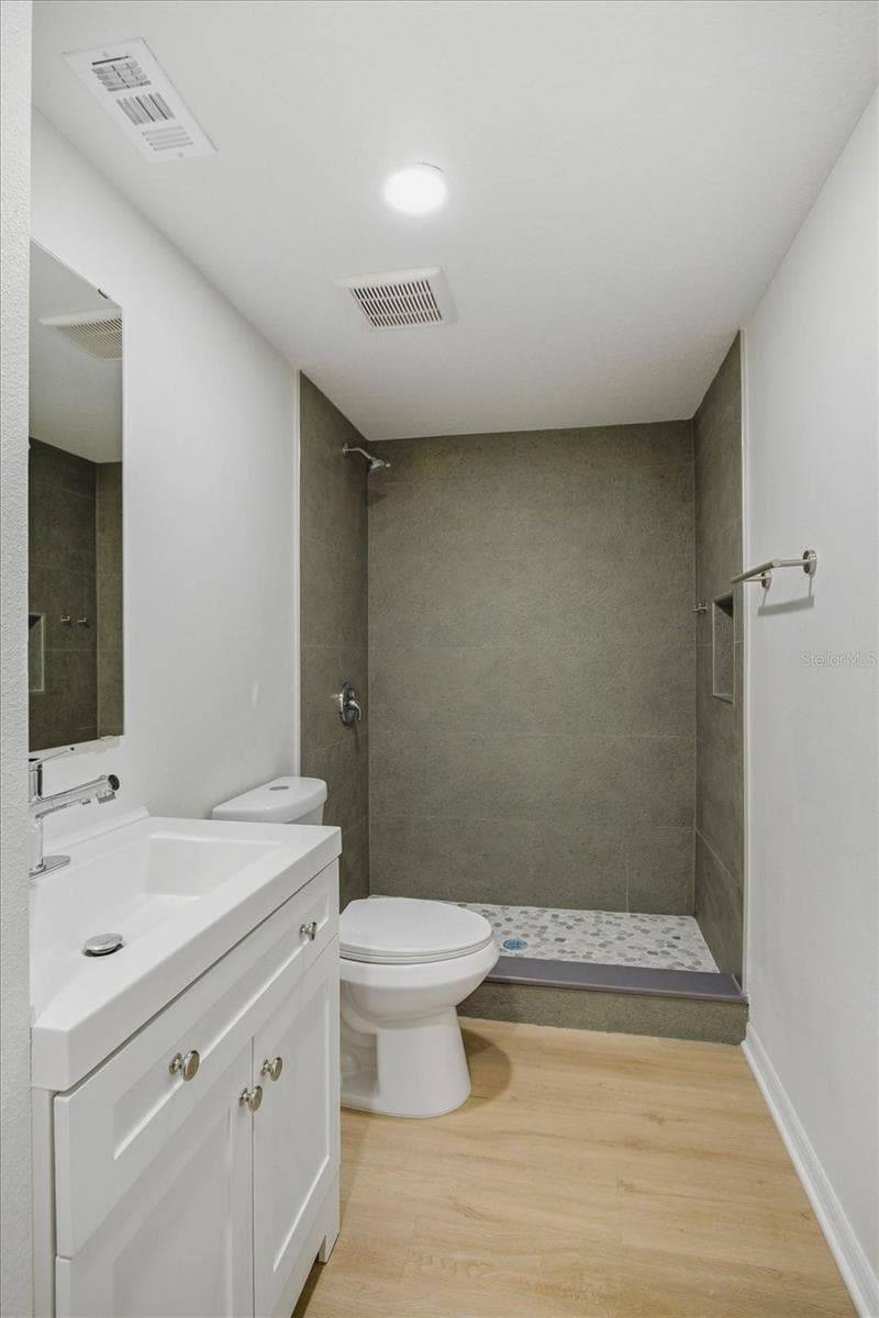 Single Family Residence at 816 WOODLAND AVE, LEESBURG, photo 23 of 30