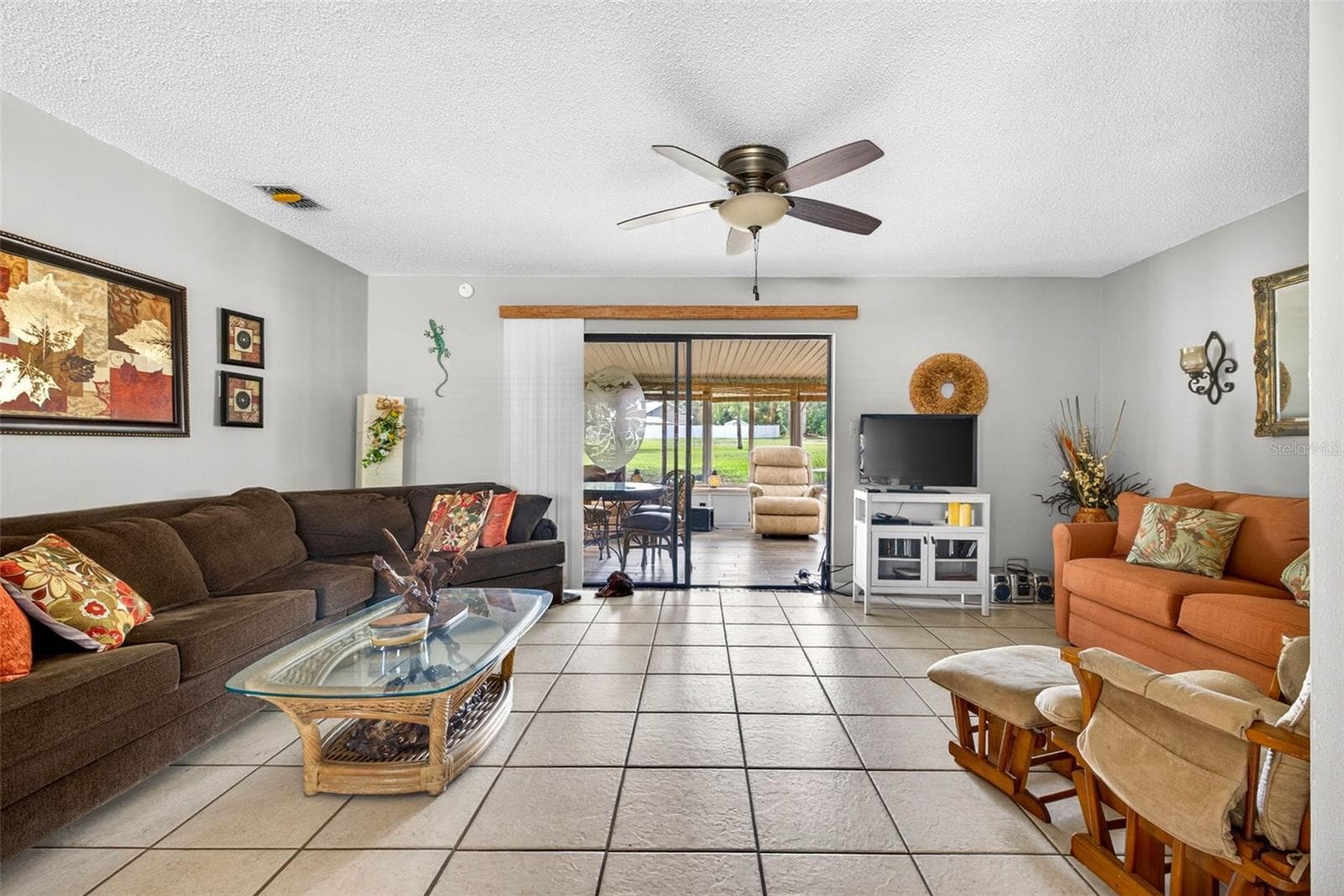 Single Family Residence at 8429 JACQUELINE CT, ZEPHYRHILLS, photo 16 of 57