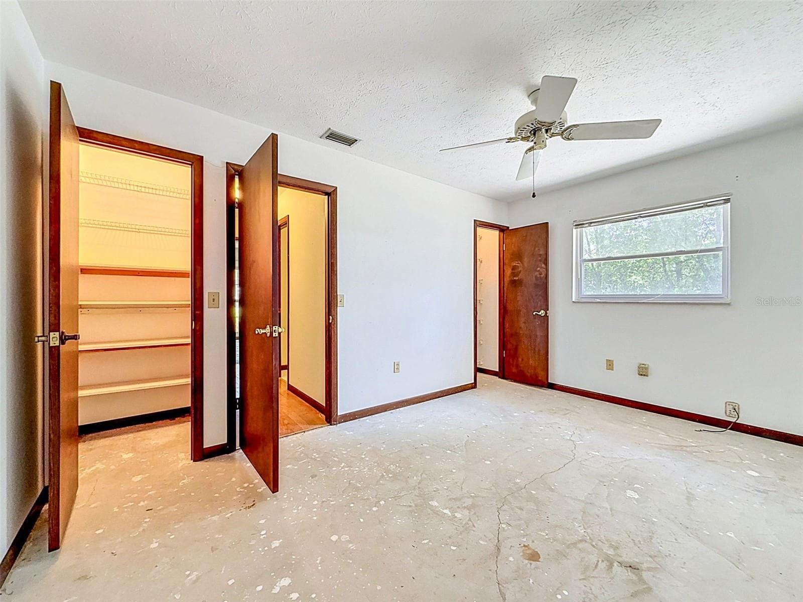 Single Family Residence at 18202 OAKDALE RD, ODESSA, photo 42 of 67
