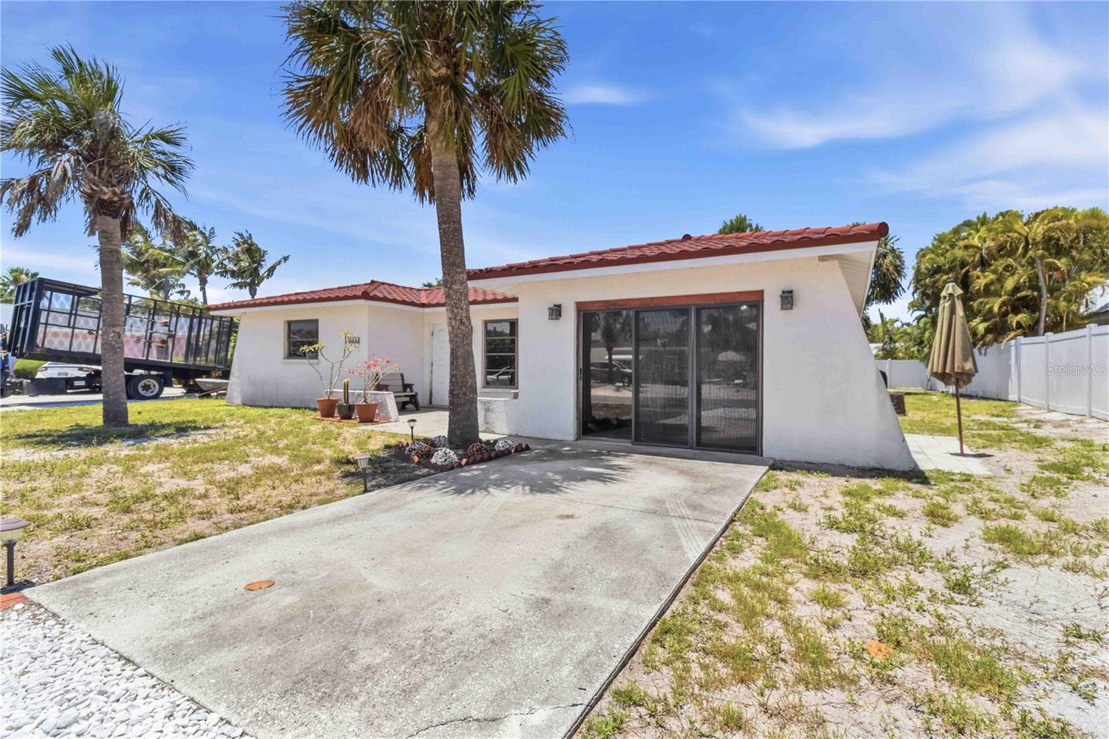 Single Family Residence at 306 PALM AVE, ANNA MARIA, photo 5 of 75