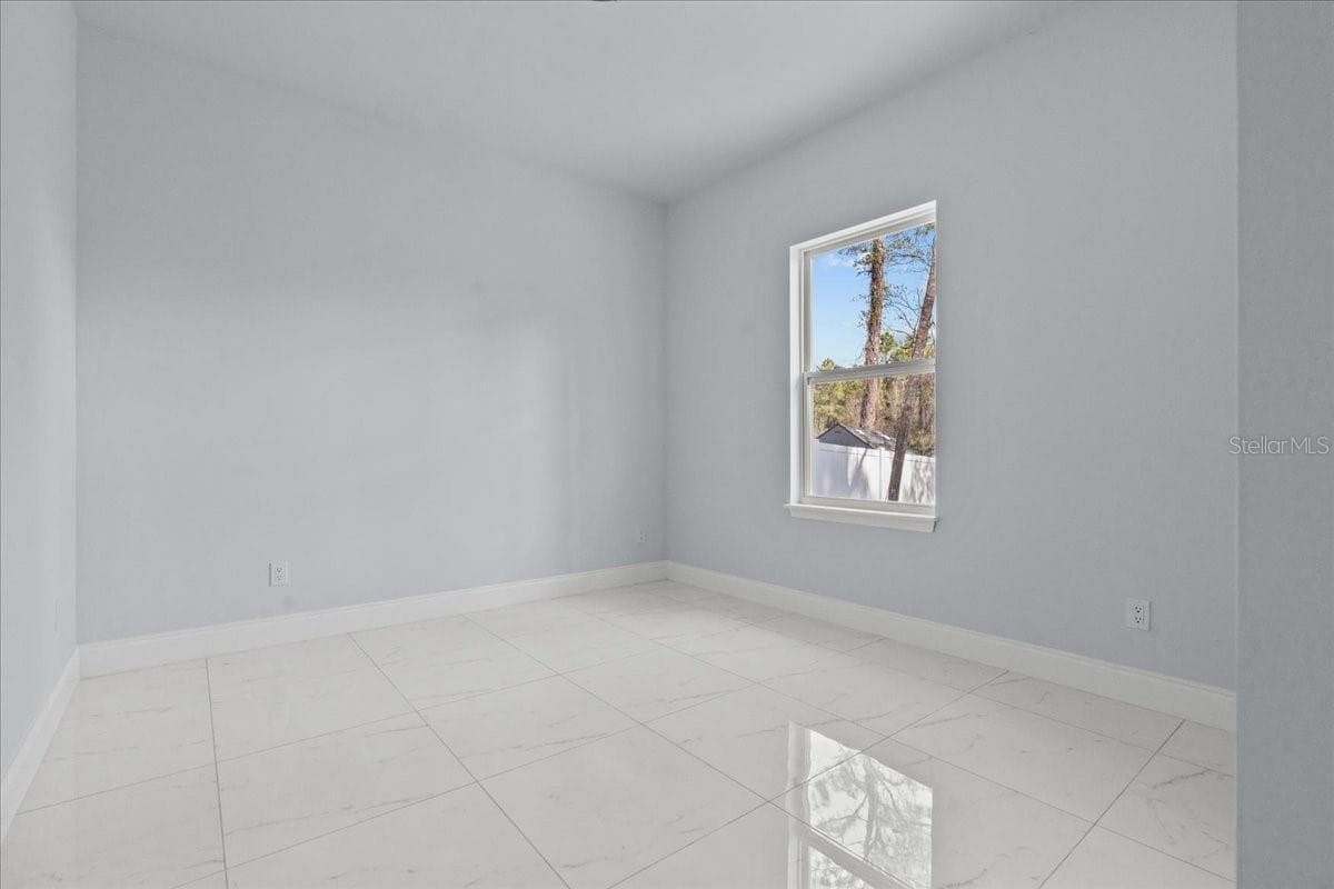 Single Family Residence at 2875 E SLATER DR, DELTONA, photo 24 of 40