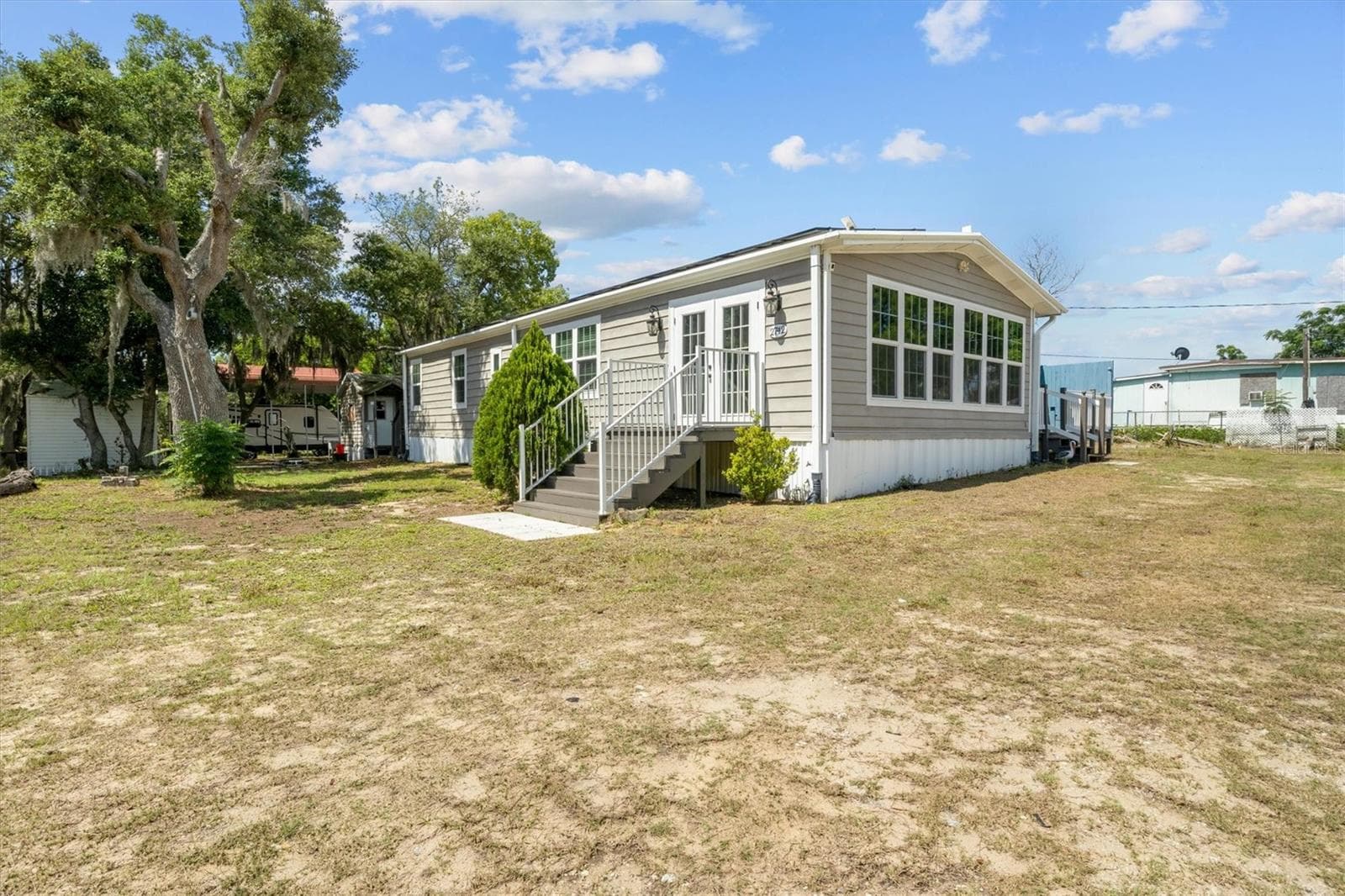 2742 MASTERPIECE RD