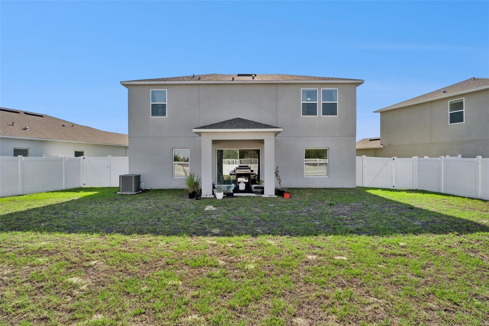 Single Family Residence at 1111 CALICO POINTE CIR, GROVELAND, photo 33 of 53