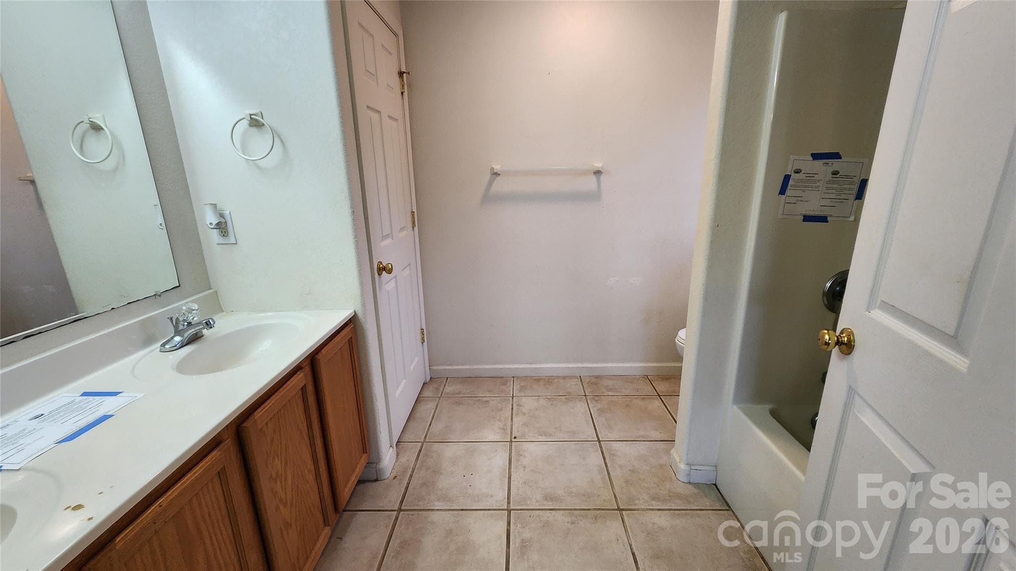 Primary Bath - 200 Park Place, Morganton