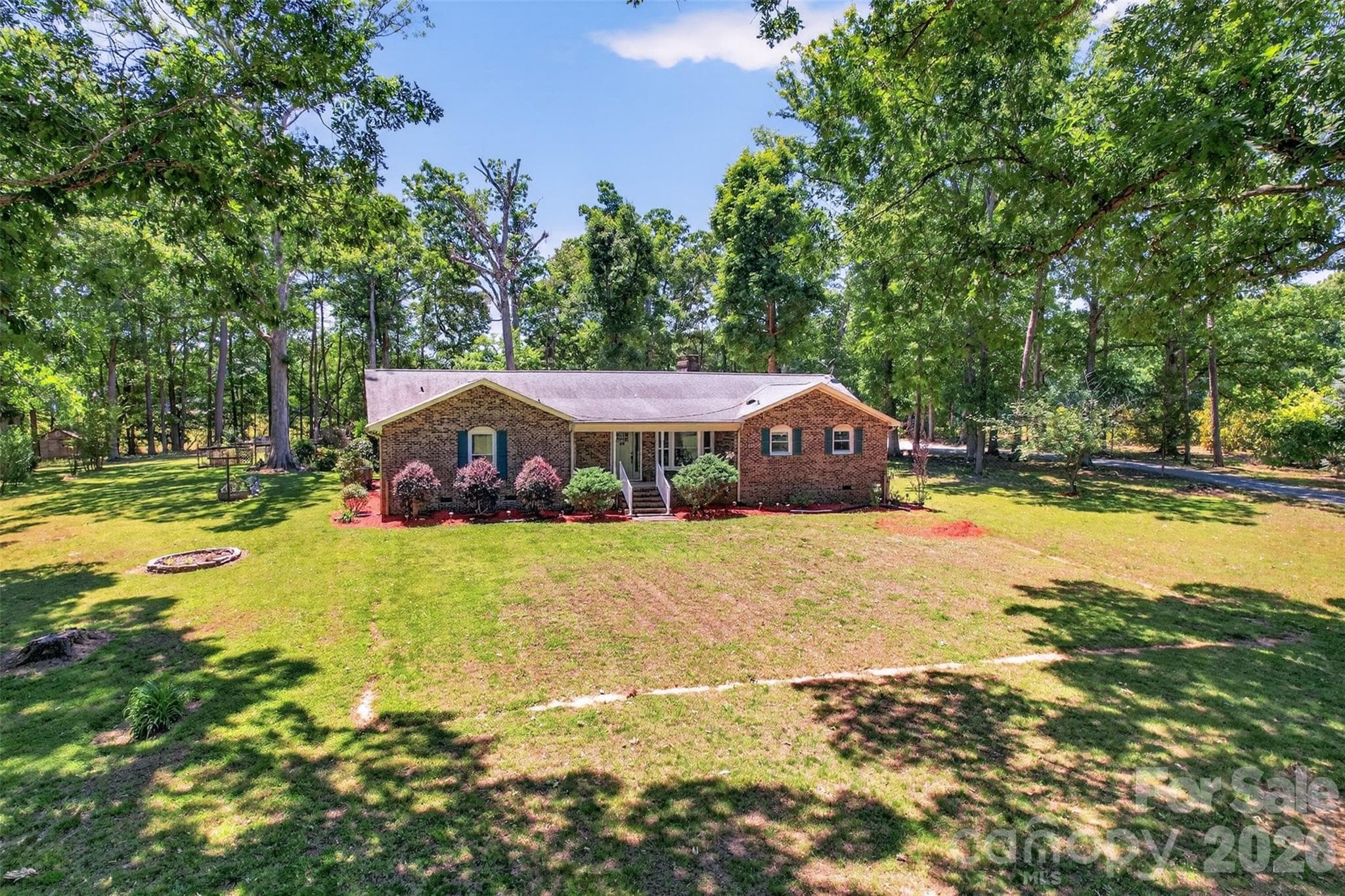 Single Family Residence at 9807 Black Road, Midland, photo 2 of 42