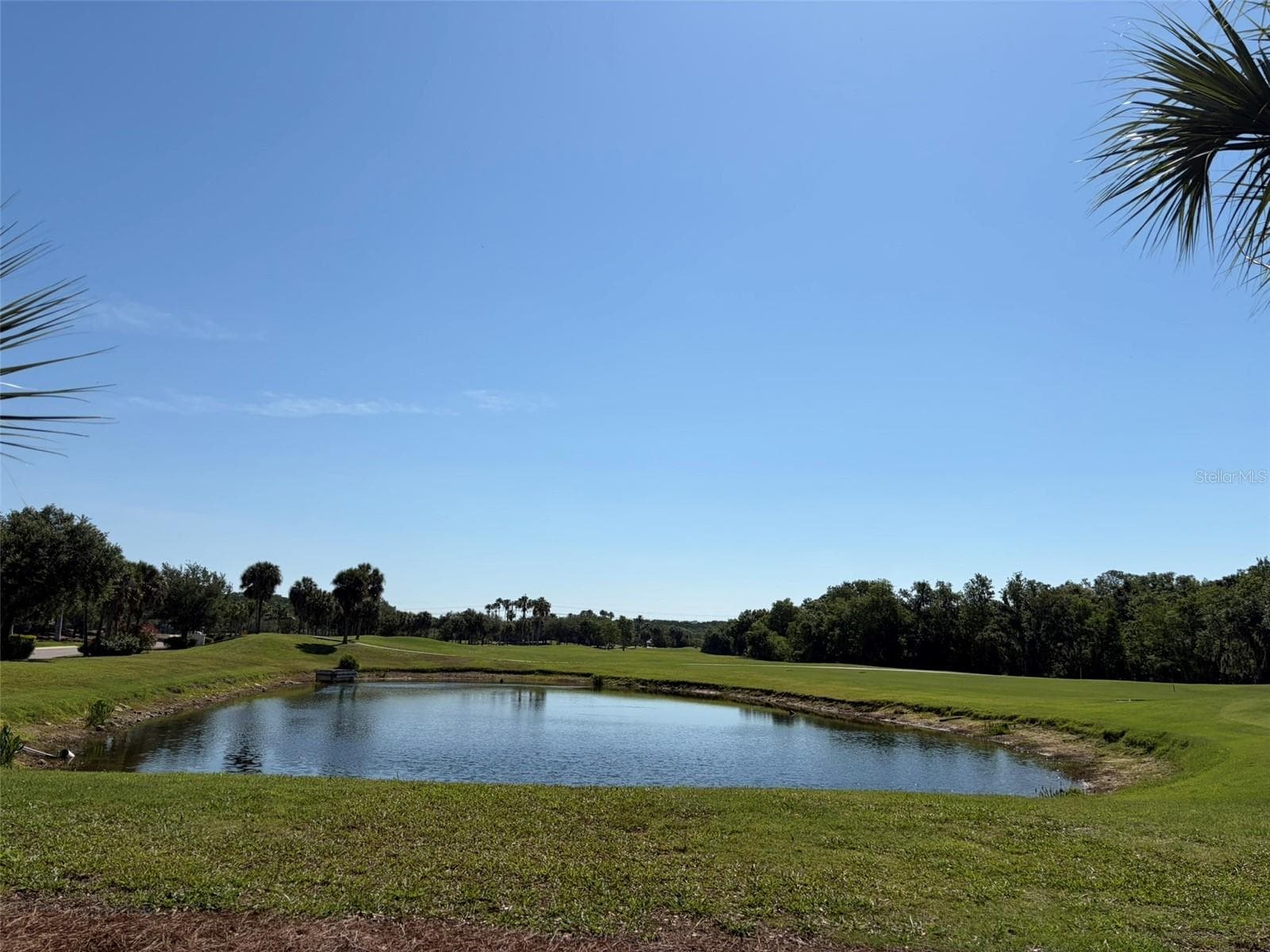 GOLF COURSE & POND VIEW - 1003 FAIRWAYCOVE LN #201, BRADENTON