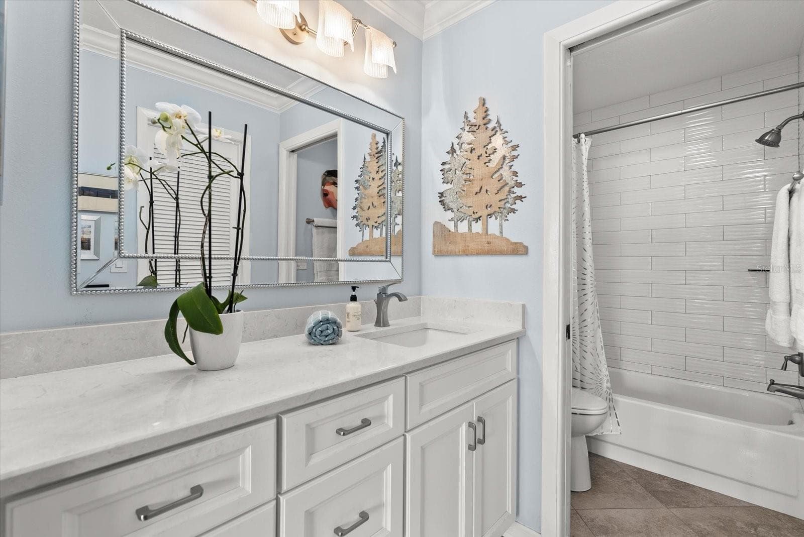 New Primary Bathroom with custom tile work. - 2723 60TH AVENUE DR W #2723, BRADENTON