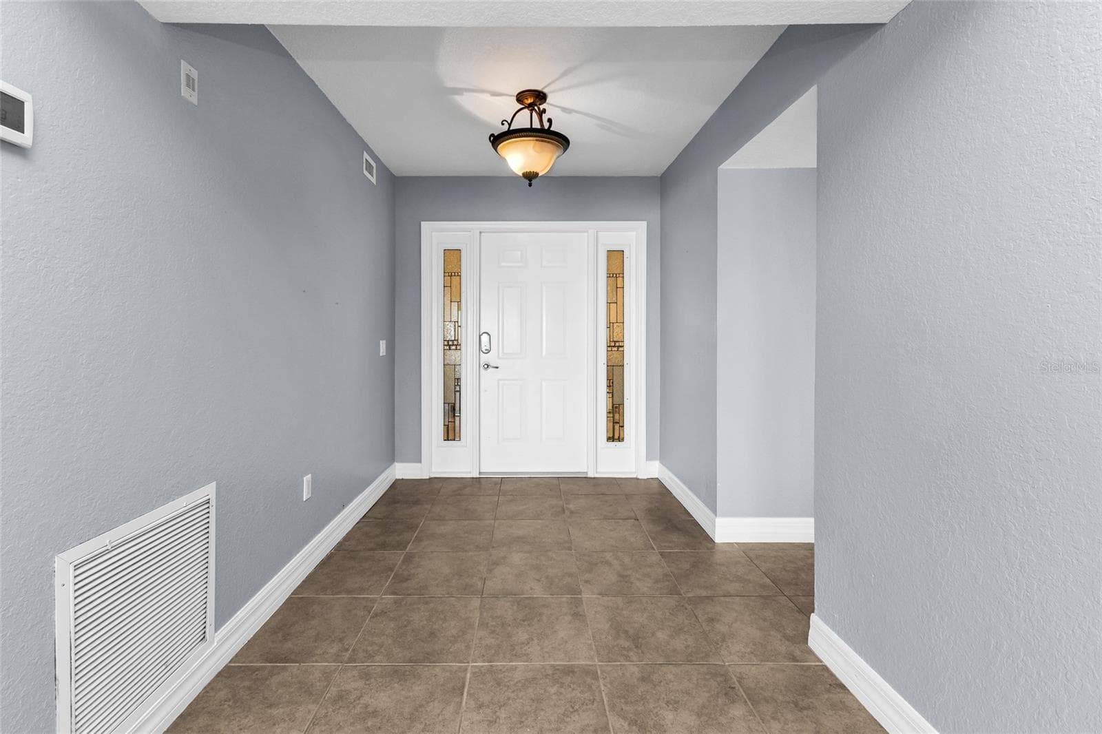 Main entrance - 101 N MARION CT #213, PUNTA GORDA