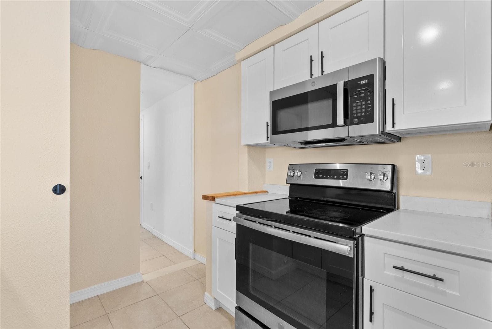 Single Family Residence at 2146 SOCIETY DR, HOLIDAY, photo 14 of 40