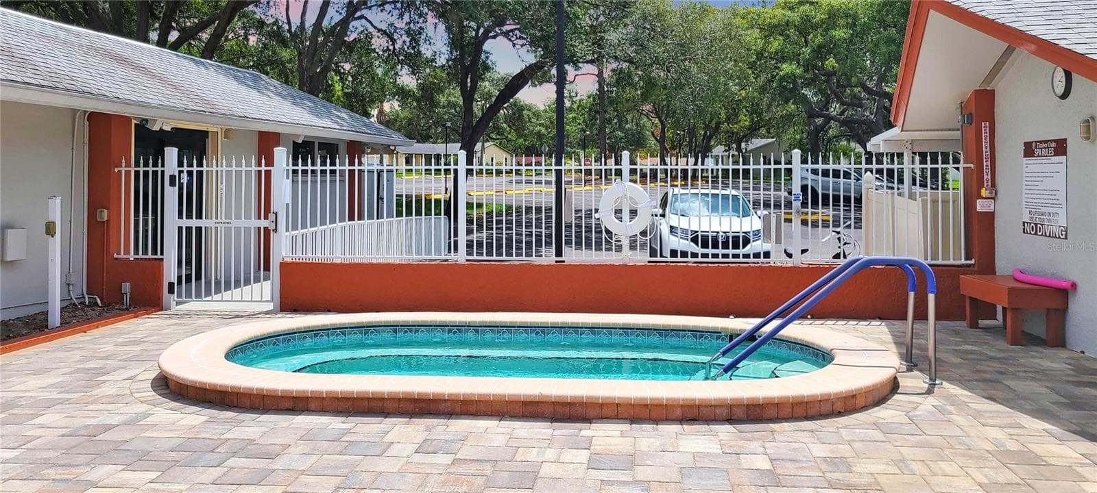 Condominium at 8150 BRADDOCK CIR #3, PORT RICHEY, photo 20 of 23