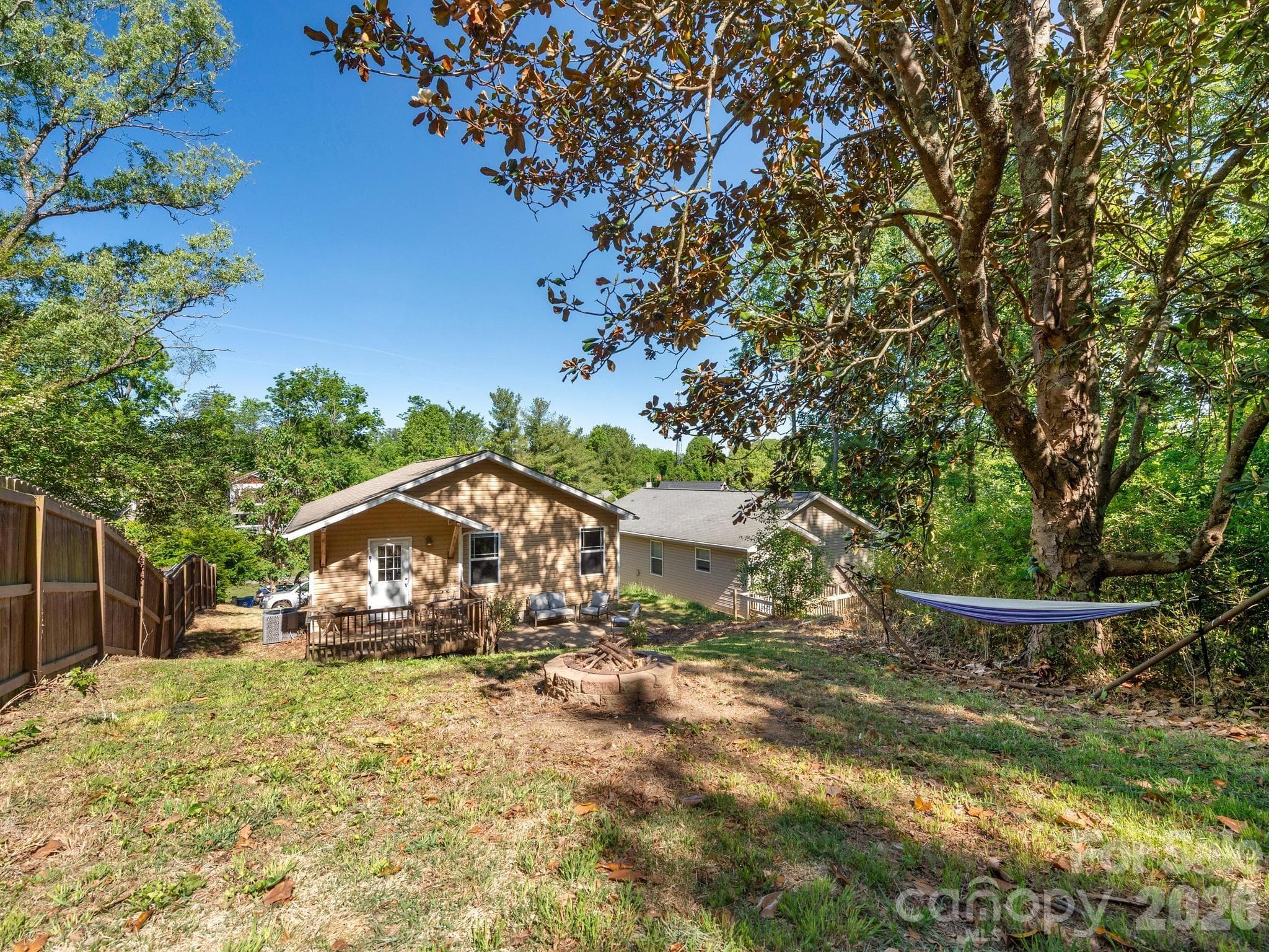 Single Family Residence at Asheville, photo 4 of 32