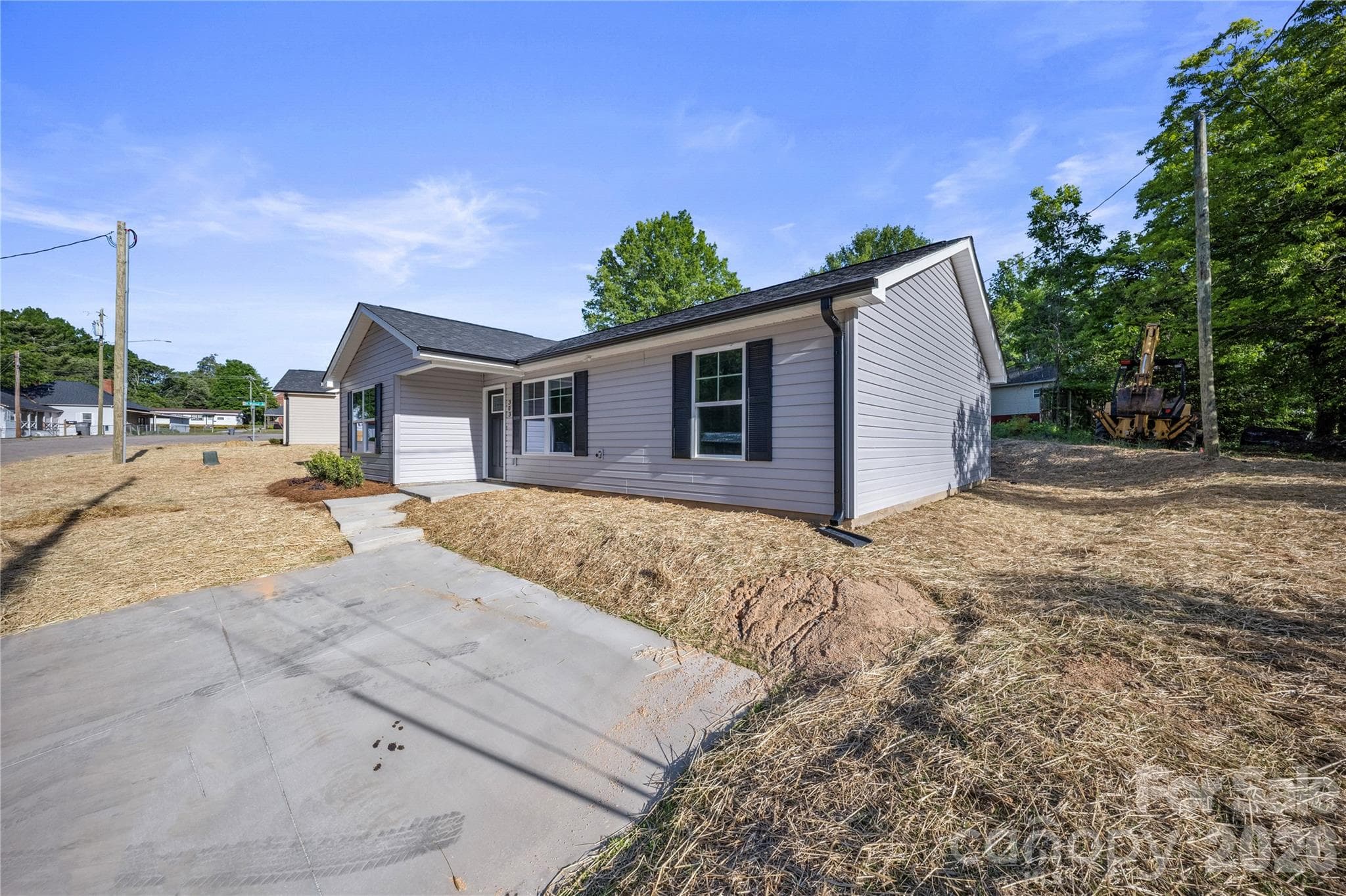 Single Family Residence at Kannapolis, photo 2 of 20
