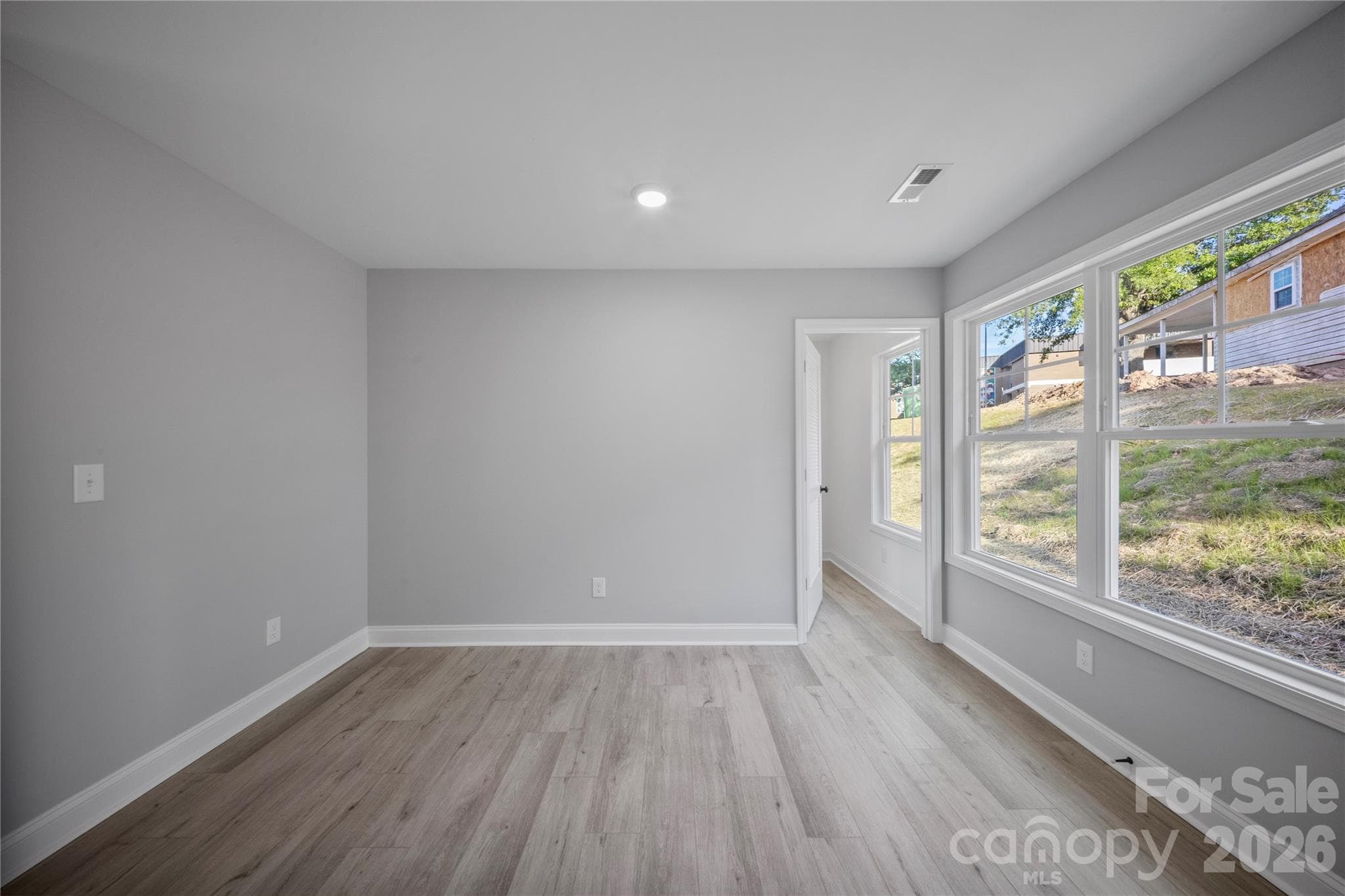 Single Family Residence at Kannapolis, photo 9 of 20