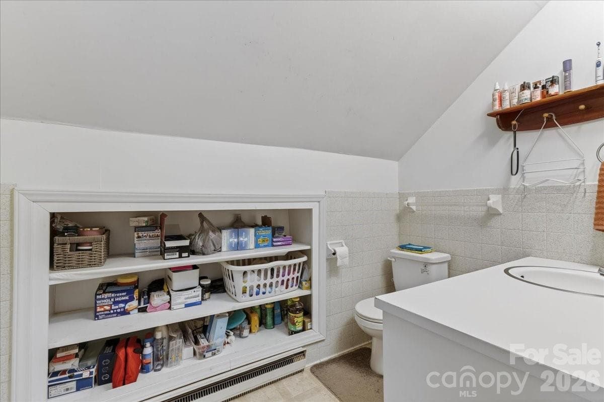 Upstairs Bathroom - 1303 Wildwood Drive, Kannapolis