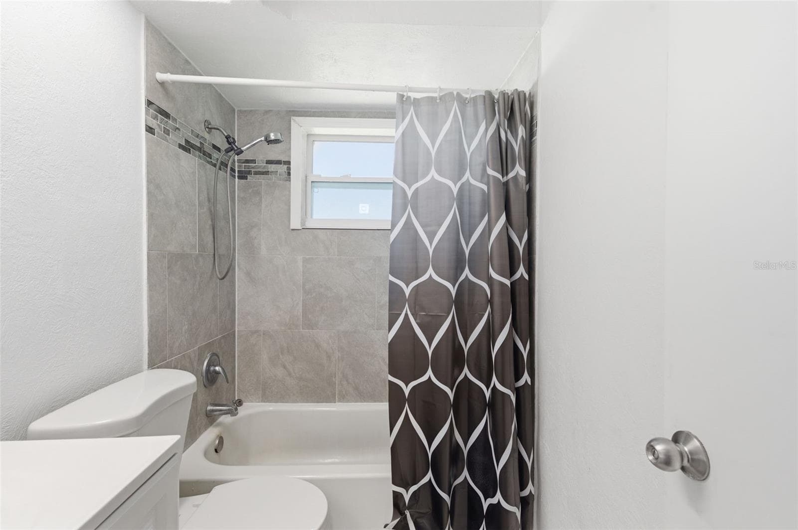 Single Family Residence at 4327 BEACON SQUARE DR, HOLIDAY, photo 22 of 52
