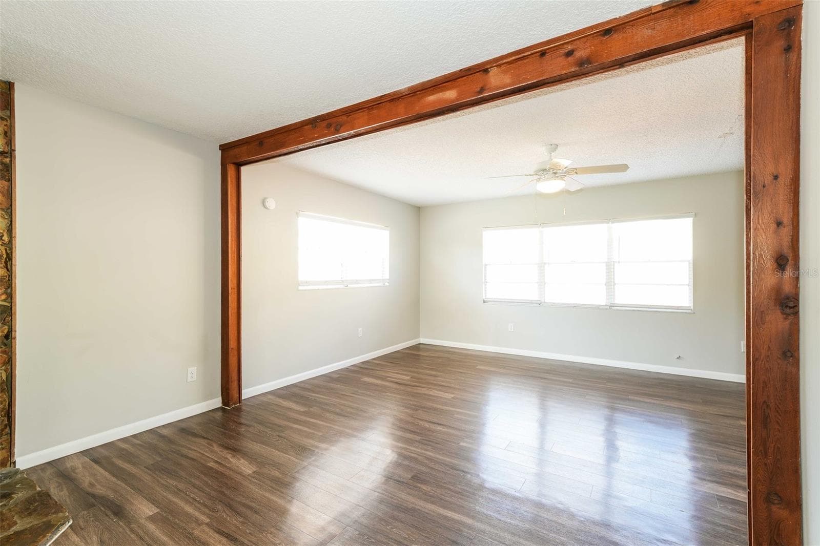 Single Family Residence at 8229 MALVERN CIR, TAMPA, photo 5 of 22