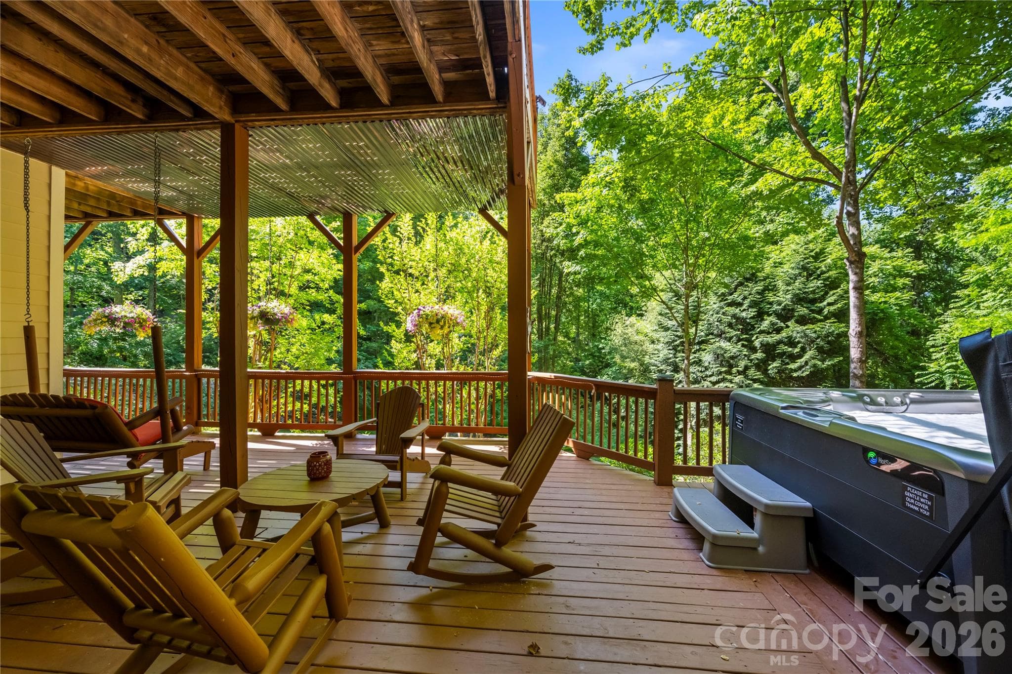 Single Family Residence at 128 Churchill Downs Drive, Fairview, photo 2 of 54