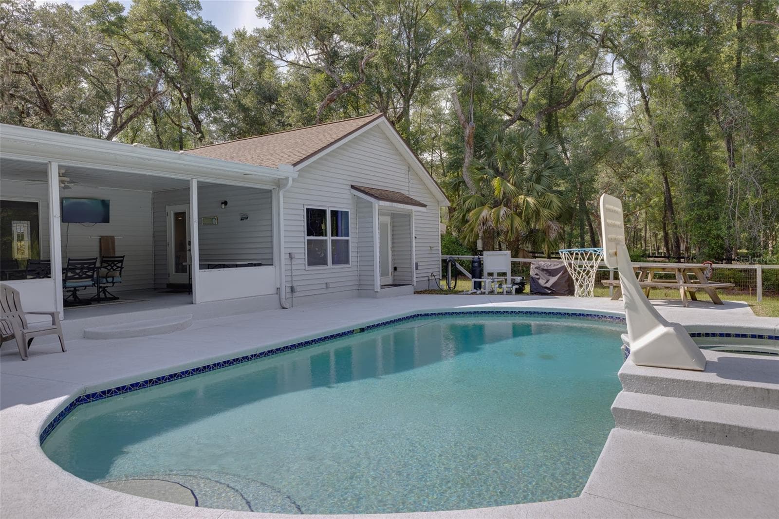 Saltwater Pool - 39 WOOD RIDGE DR, OCALA