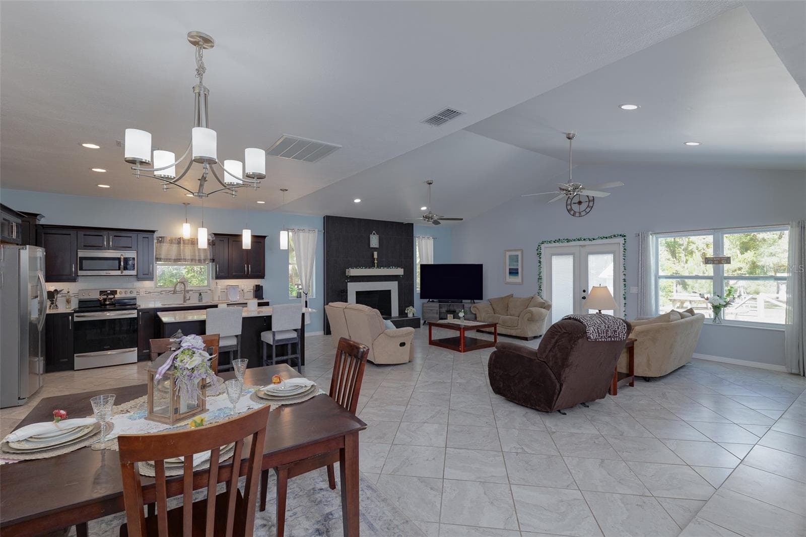 Great Room - 39 WOOD RIDGE DR, OCALA