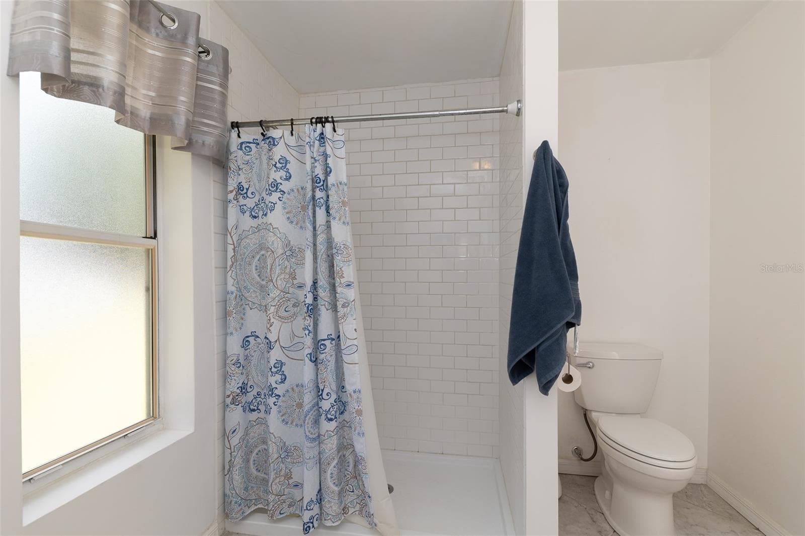 Primary Bathroom - 39 WOOD RIDGE DR, OCALA