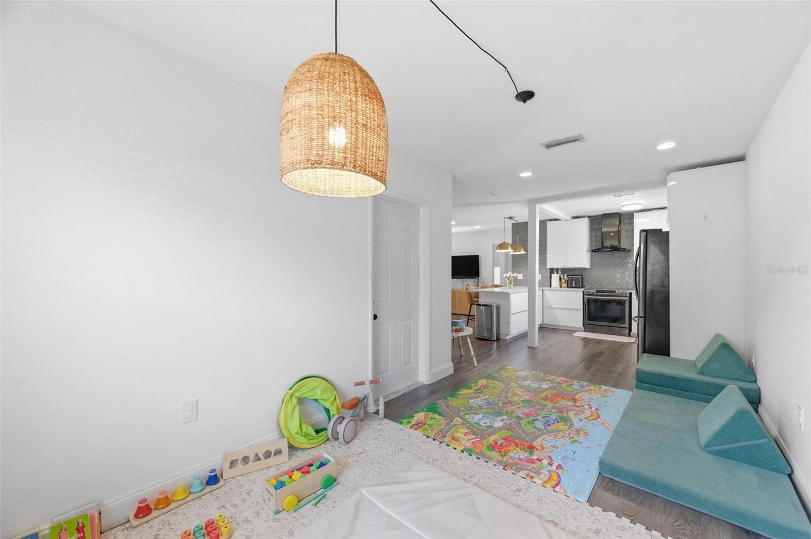 Single Family Residence at 2150 76TH ST N, ST PETERSBURG, photo 19 of 45