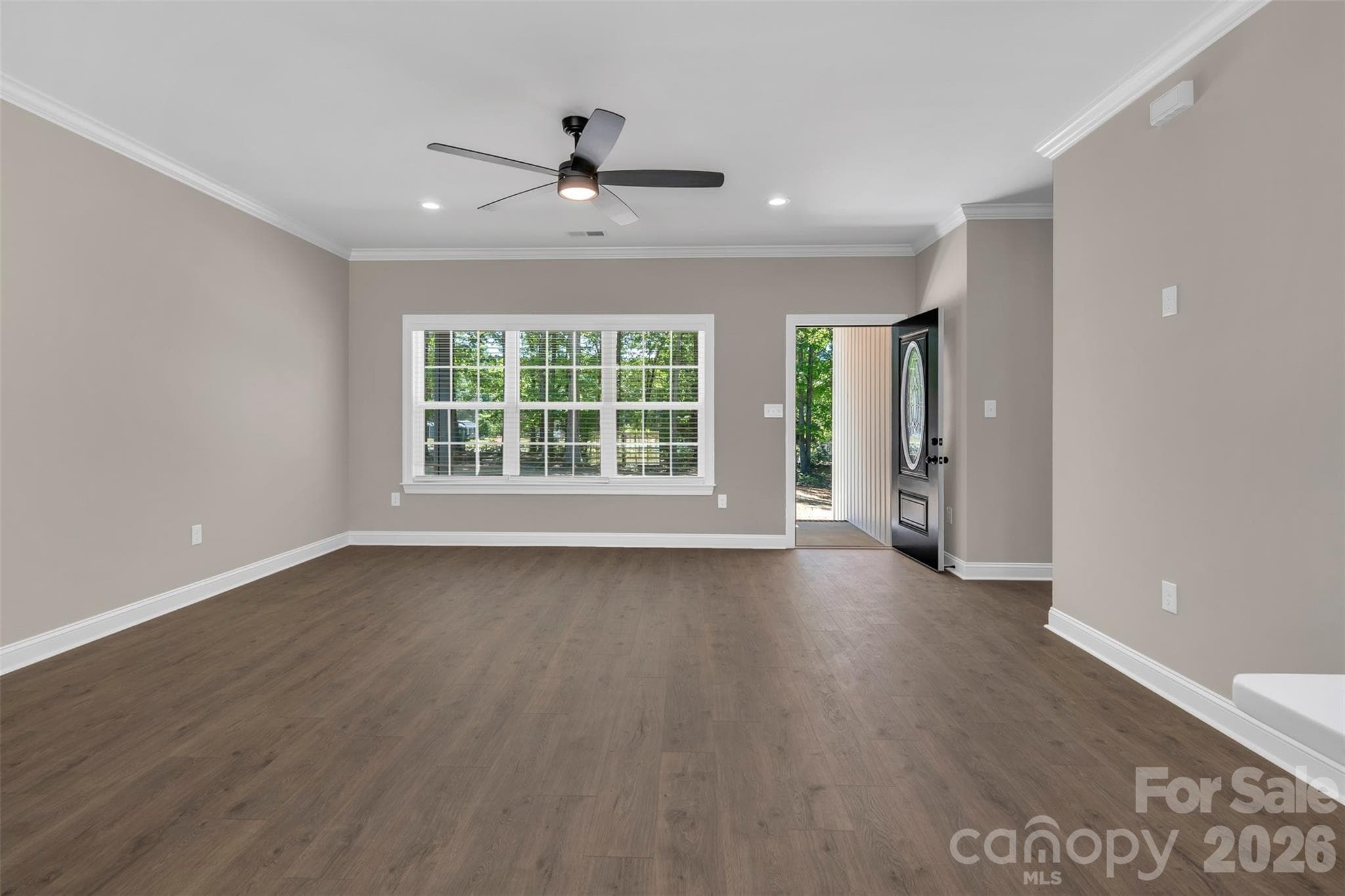 Single Family Residence at Lancaster, photo 7 of 29