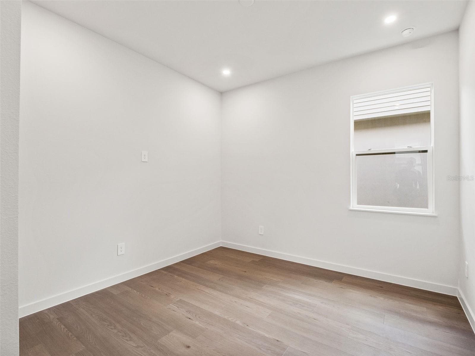 Single Family Residence at 454 SKYFIELD CT, LADY LAKE, photo 13 of 21